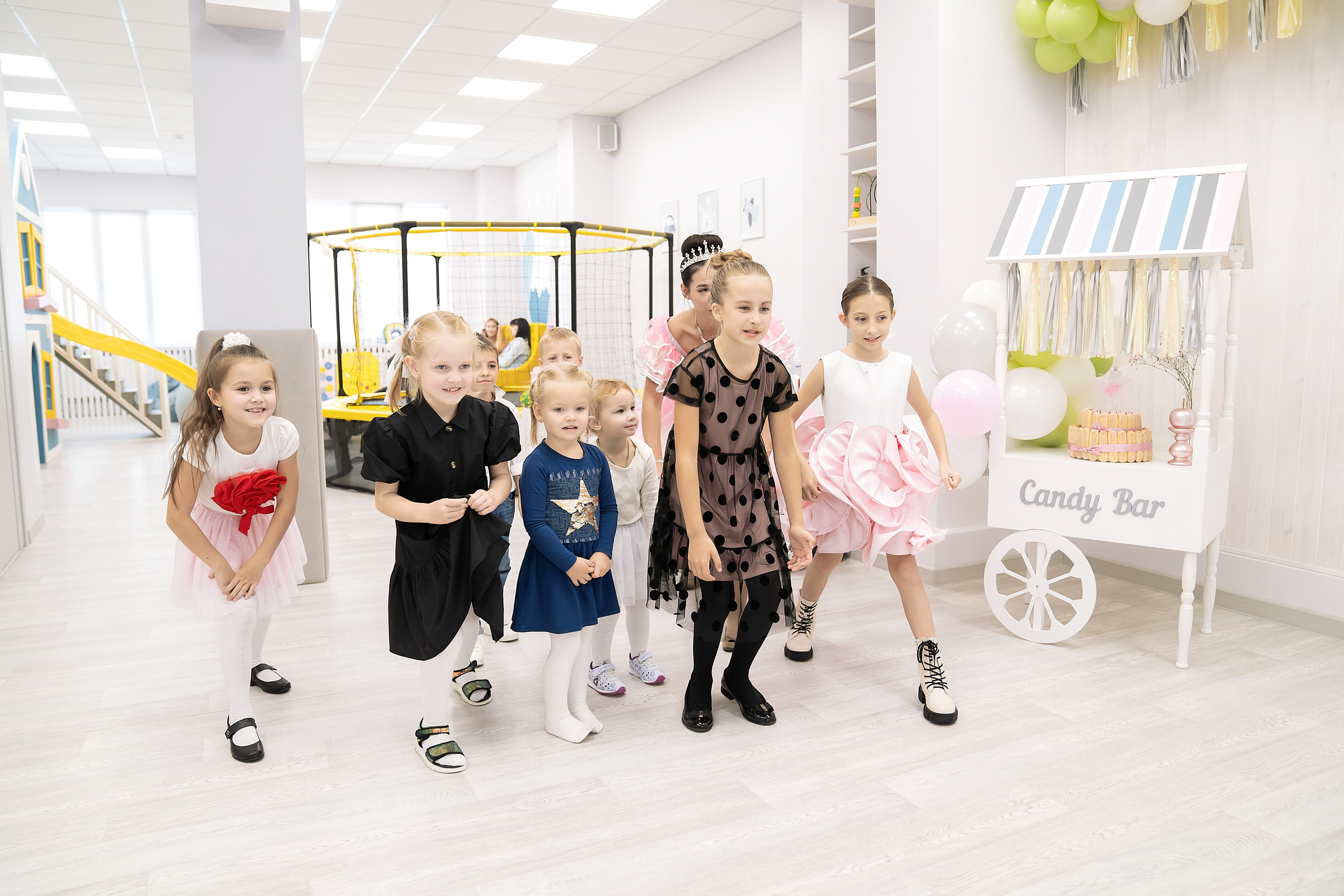 День рождения Елизаветы!. Главная