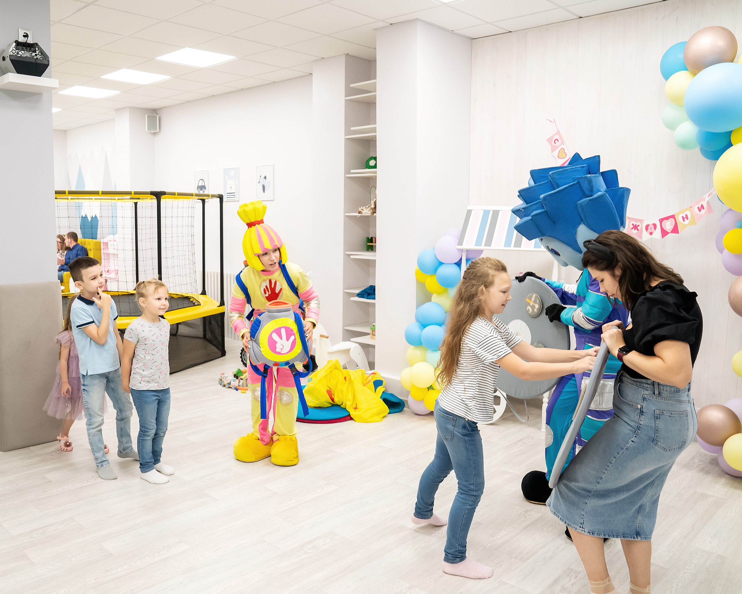 День рождения — праздник детства!. Главная