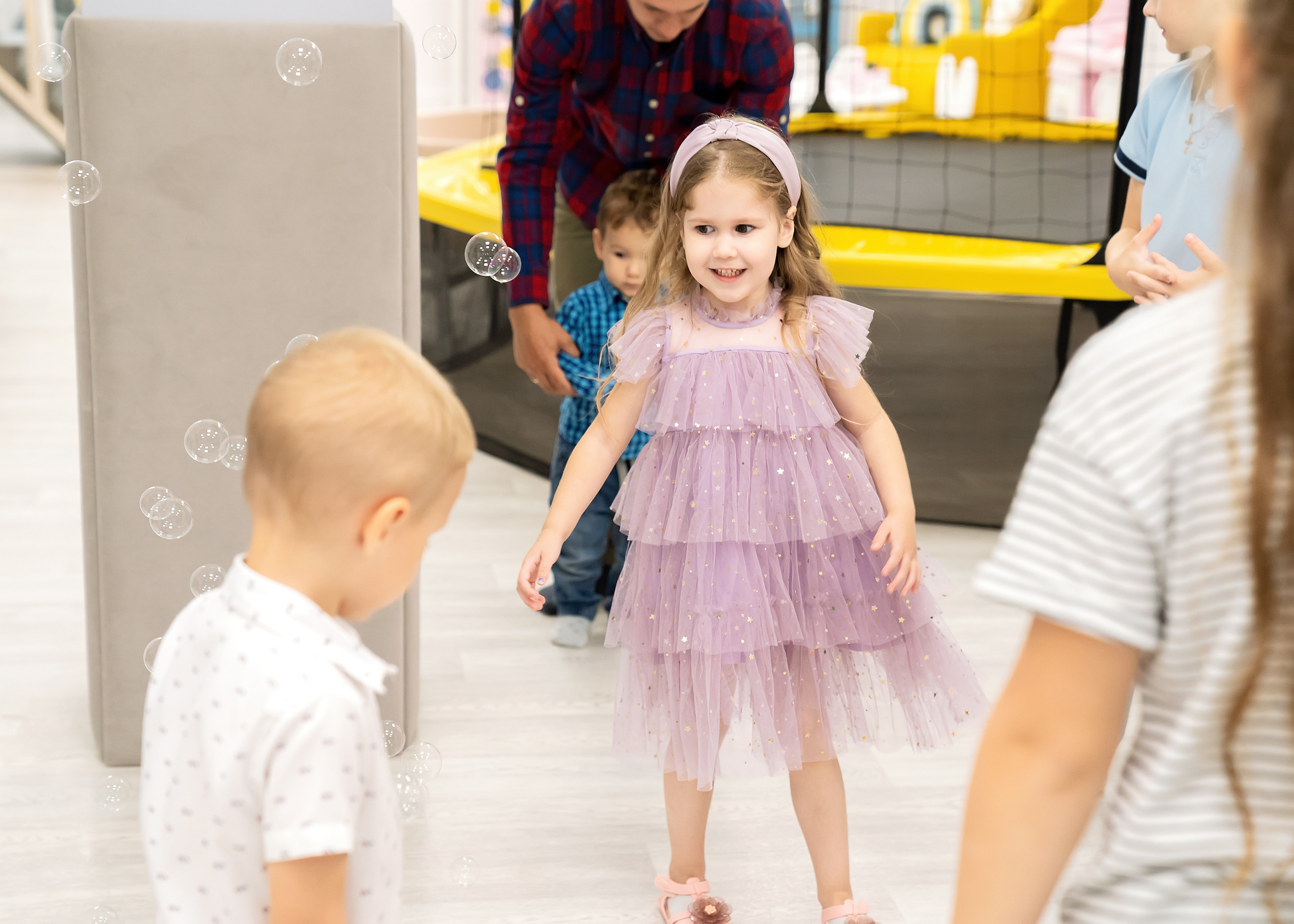 День рождения — праздник детства!. Главная