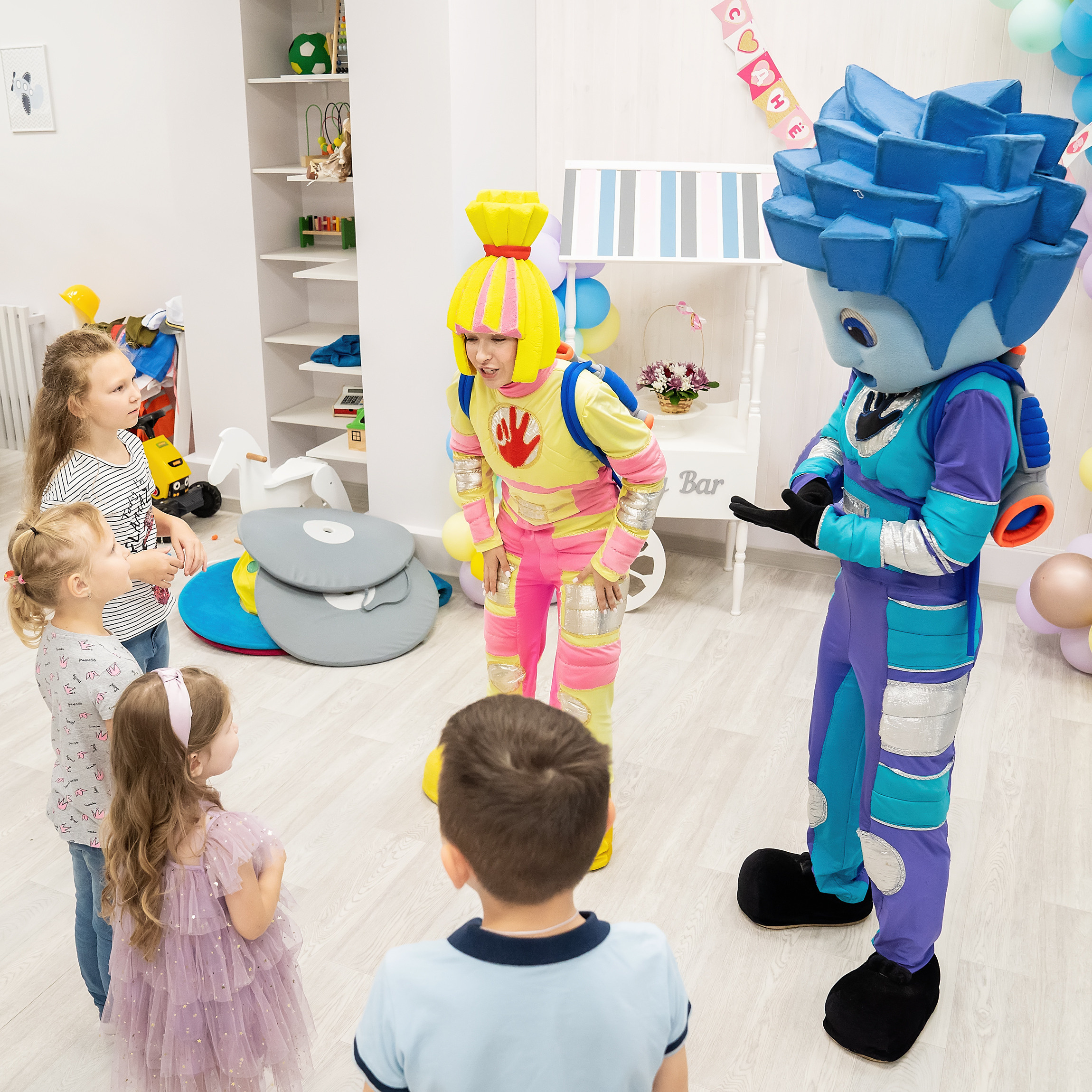 День рождения — праздник детства!. Главная