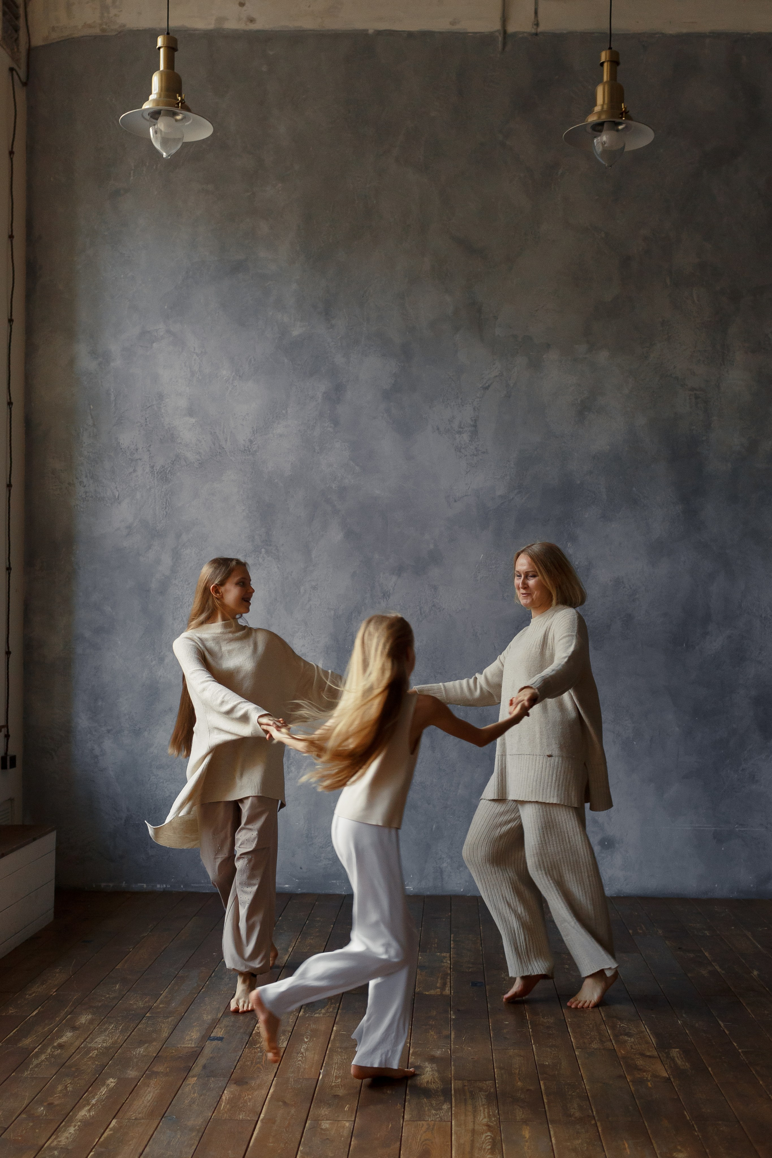 Эмилия Милана с мамой. Семейный и портретный фотограф в Санкт-Петербурге Андрей Воробьев