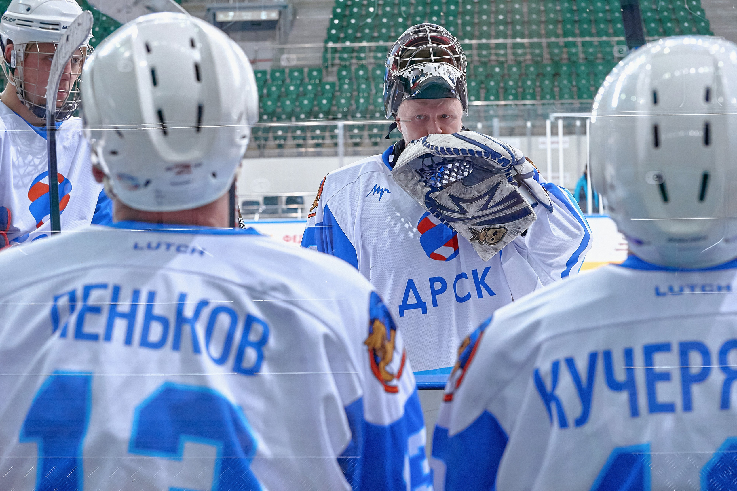 Платинум Арена — Хоккей — РусГидро. Фотограф Яковлев Роман — Красноярск