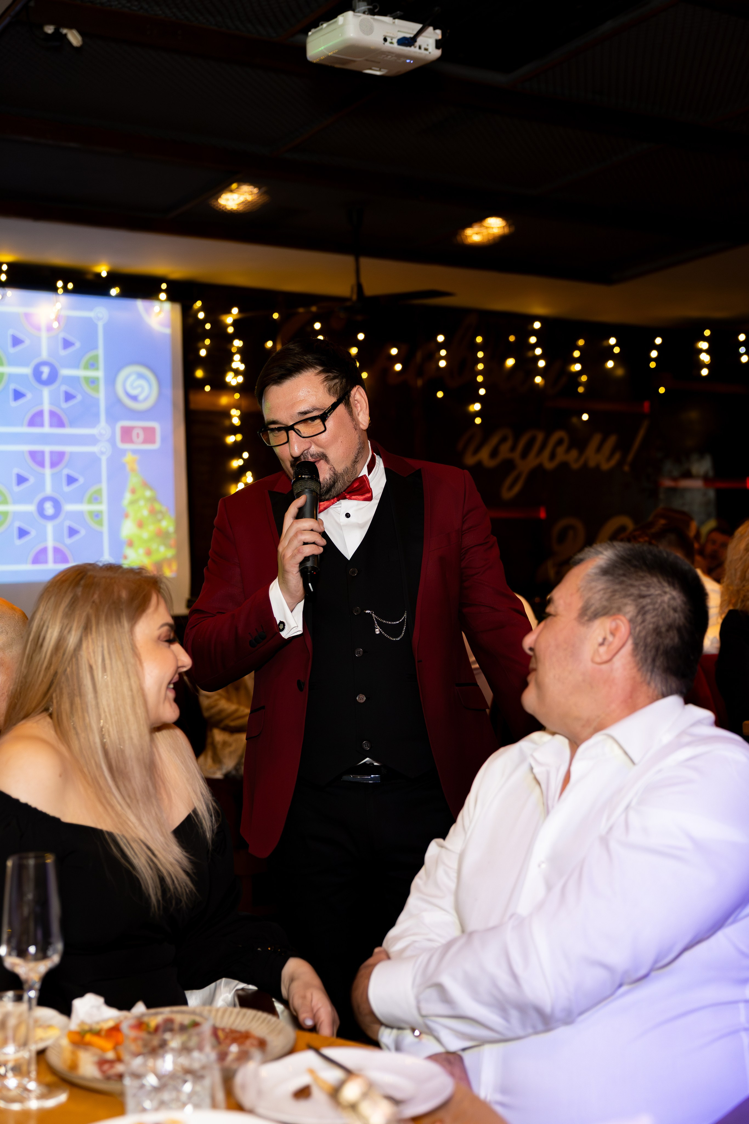 Новогодняя ночь 2026 в панорамном ресторане «Чайка». Дженбаз Павел — фотограф в Ялте