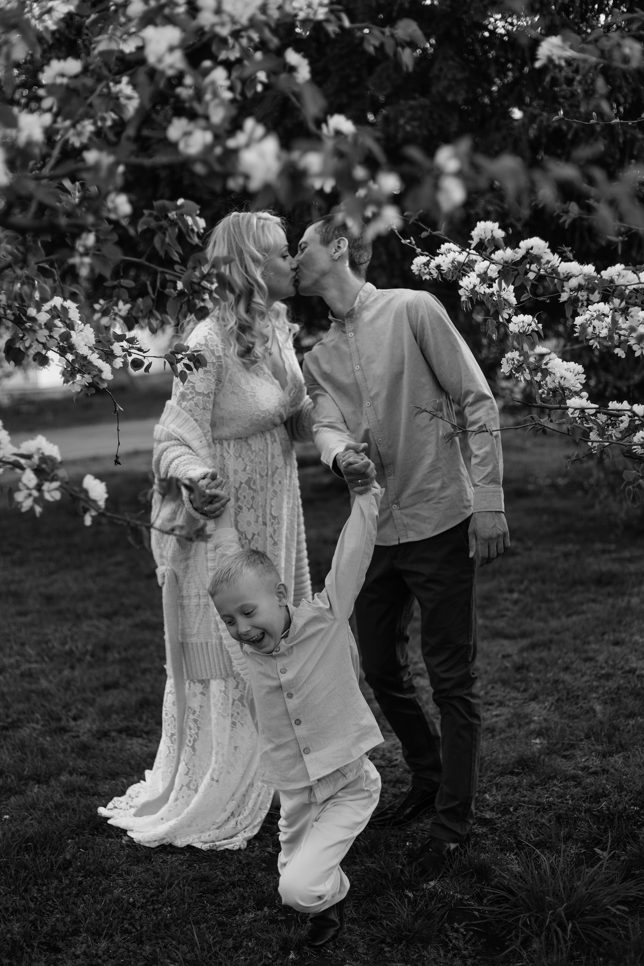 Сады цветут. СЕМЕЙНЫЙ ФОТОГРАФ КРАСНОЯРСК, ЖЕЛЕЗНОГОРСК