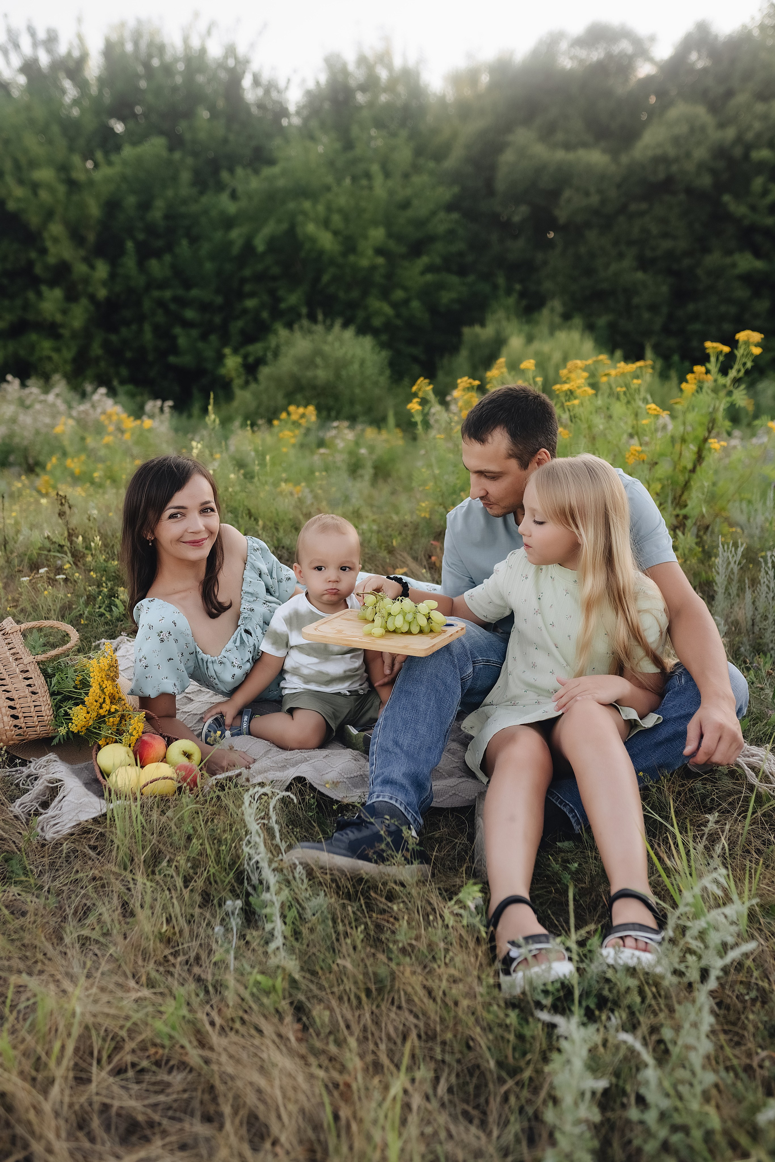 Семейная съемка на закате. Фотограф Карина Шмулёва. Воронеж и область
