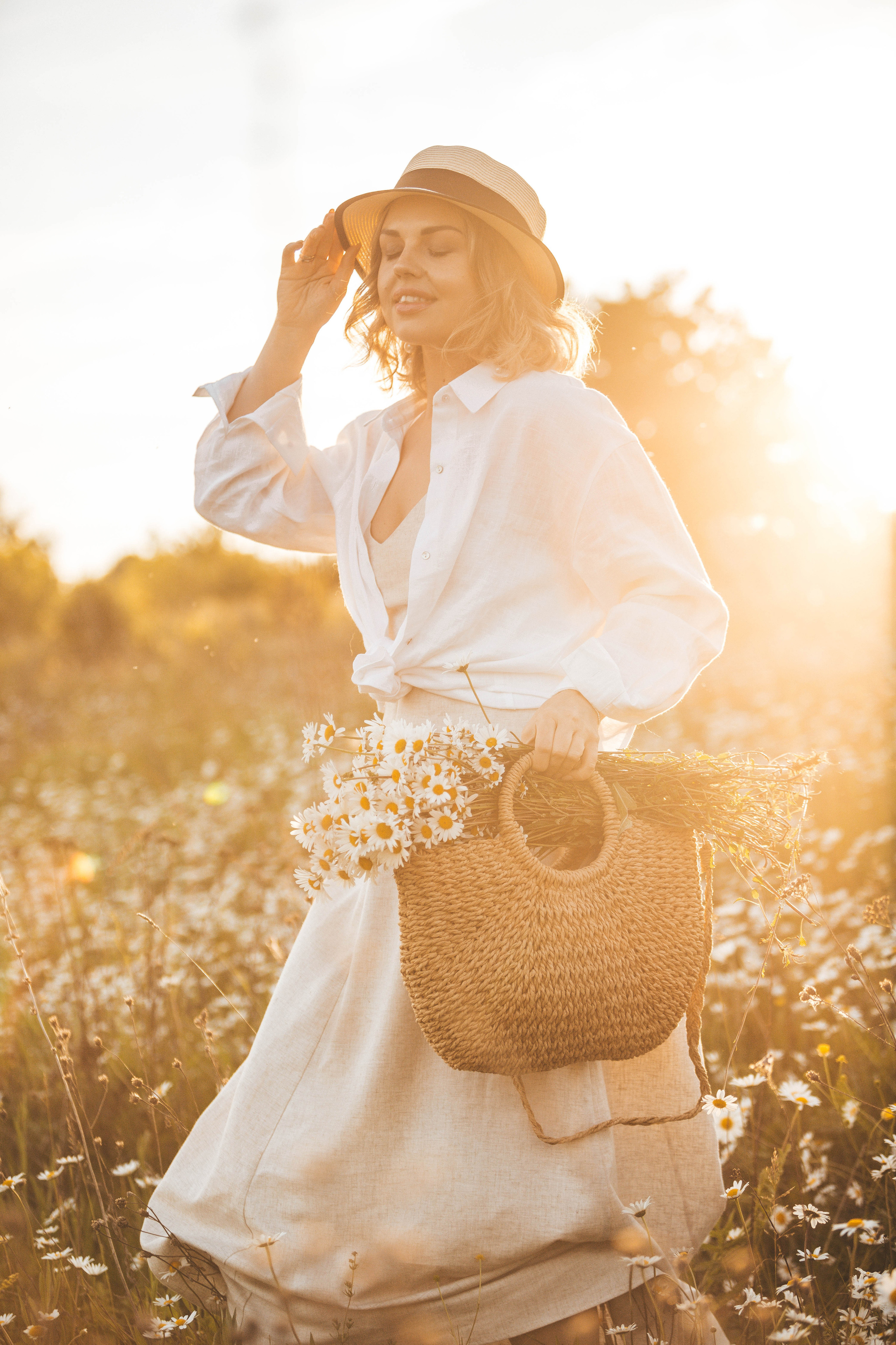 Анастасия и ромашки. Фотограф — художник в Москве Васильева Юлия