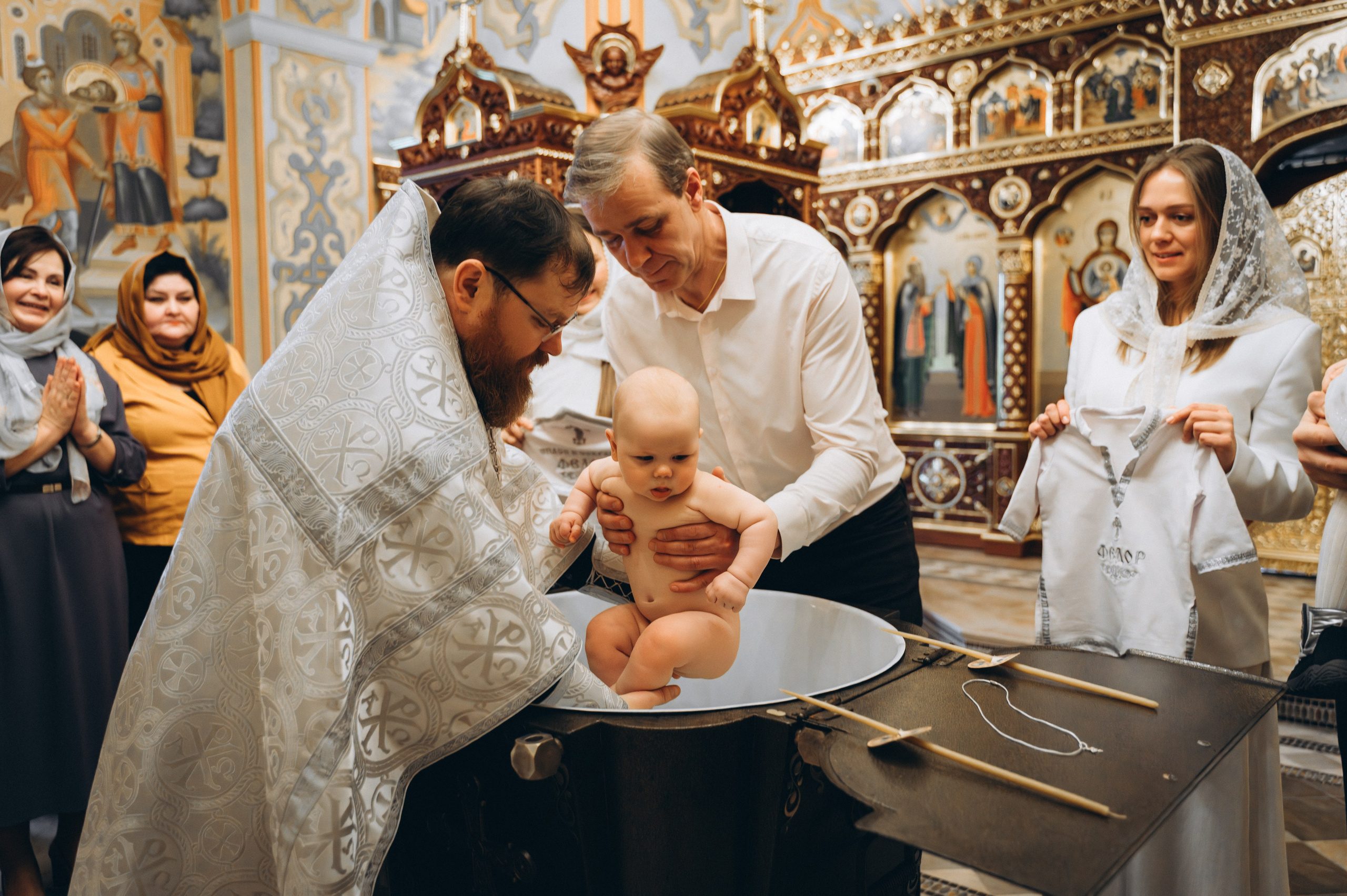 Крещение Фёдора (Храм Всех Святых) криптовый. Семейный фотограф в Минске Дарья Дреко