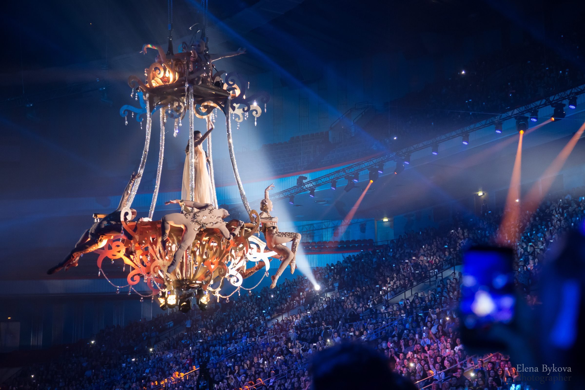 Шоу "Дива" в Олимпийском. Свадебный Семейный Репортажный фотограф в Москве