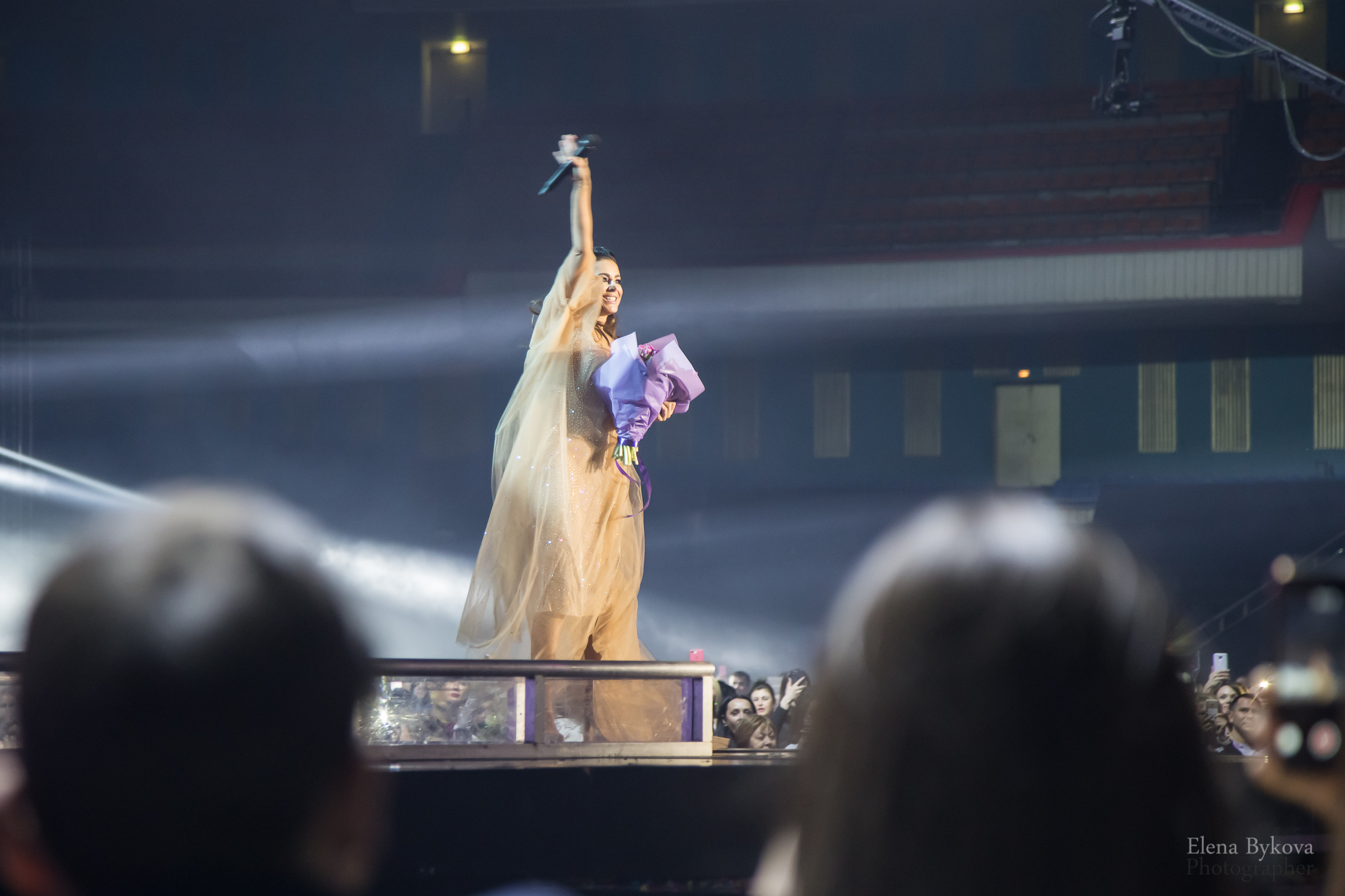 Шоу "Дива" в Олимпийском. Свадебный Семейный Репортажный фотограф в Москве