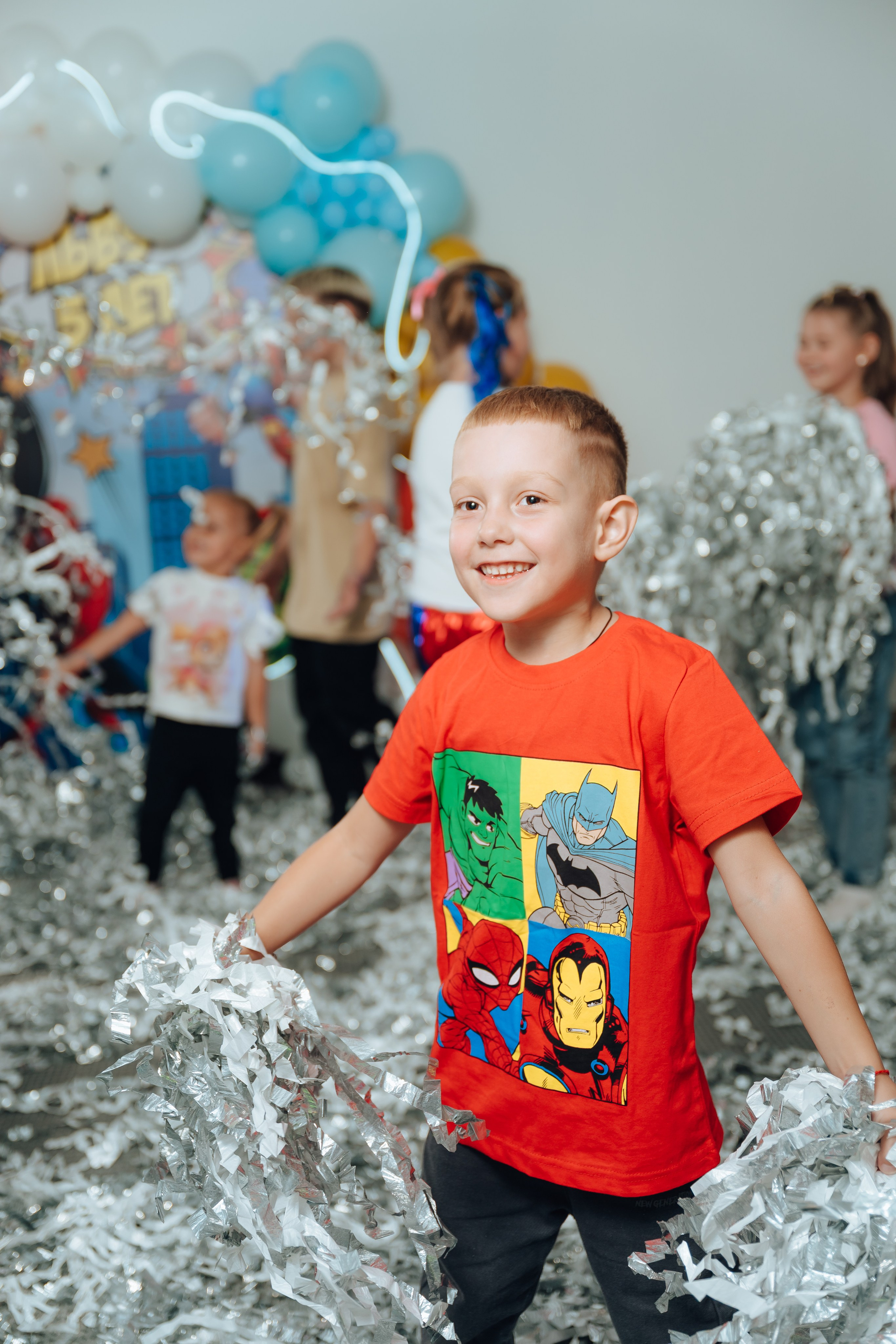 Праздник Льва в Мультифокс. Детский и семейный фотограф Катерина Мишина