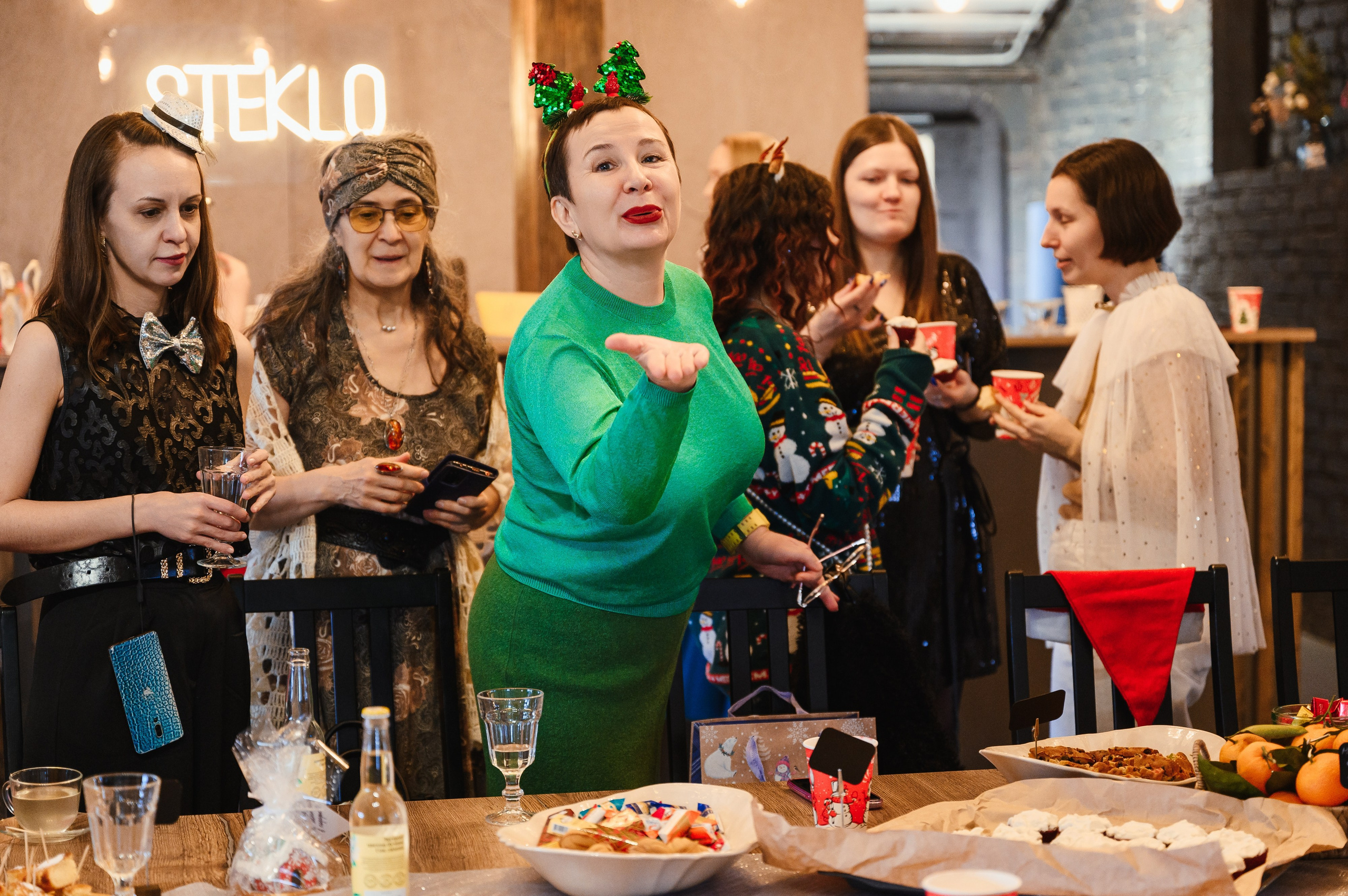 Новый год в клубе «Читалка». Свадебный и просто хороший фотограф в Челябинске