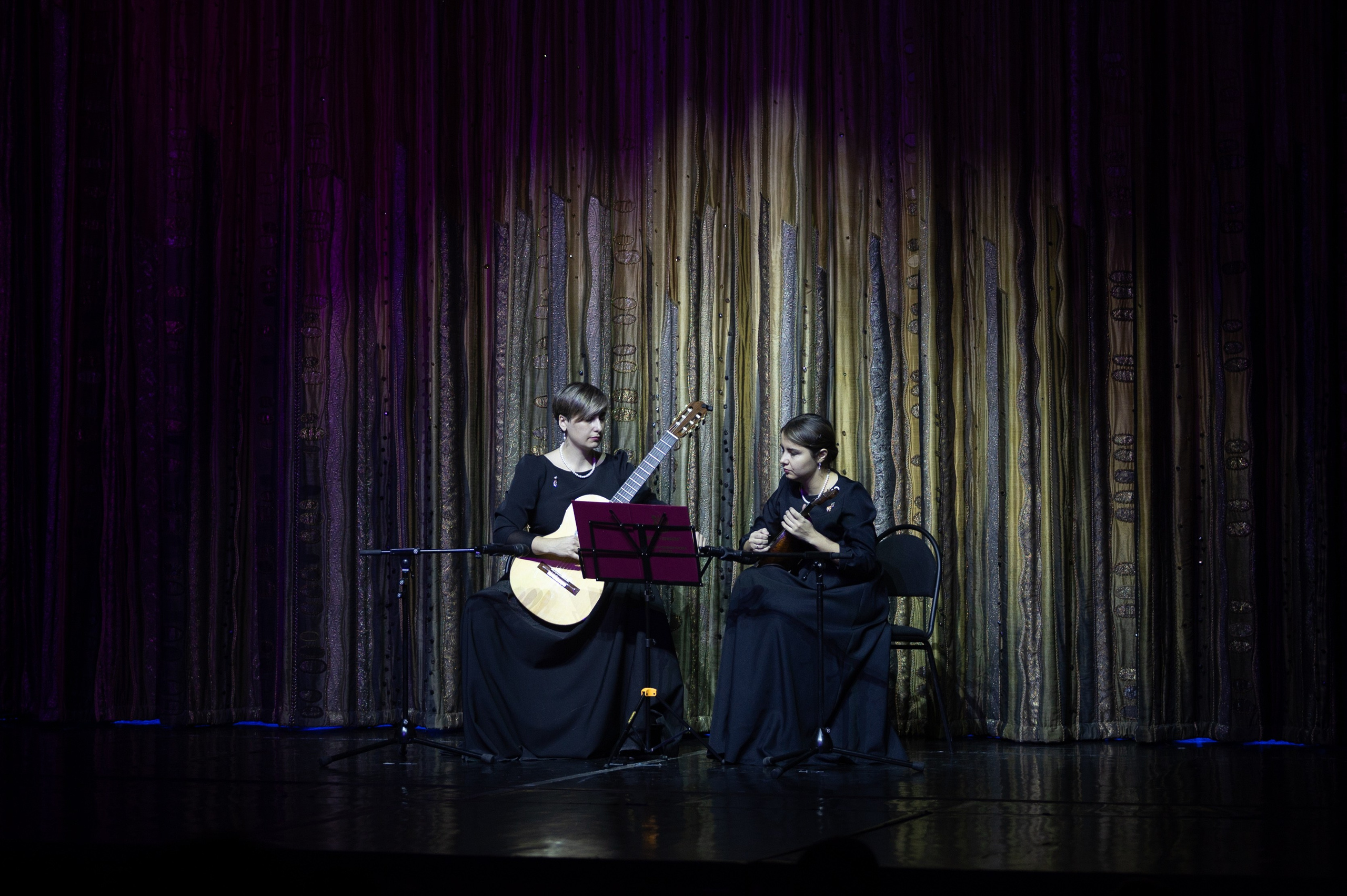 Отчетный концерт ДШИ «Гармония» «Зимняя гармония». Фотограф новорожденных, семейный детский в Тюмени Татьяна Морозова