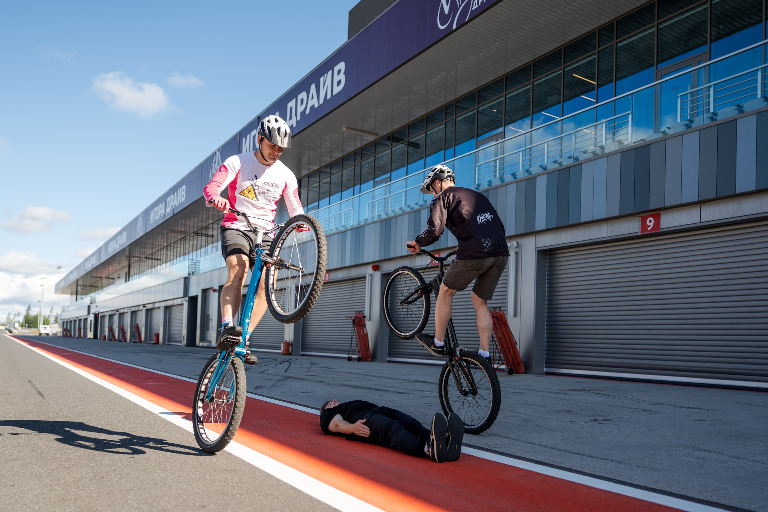 KAMAZ. Свадебный фотограф Санкт-Петербург СПб