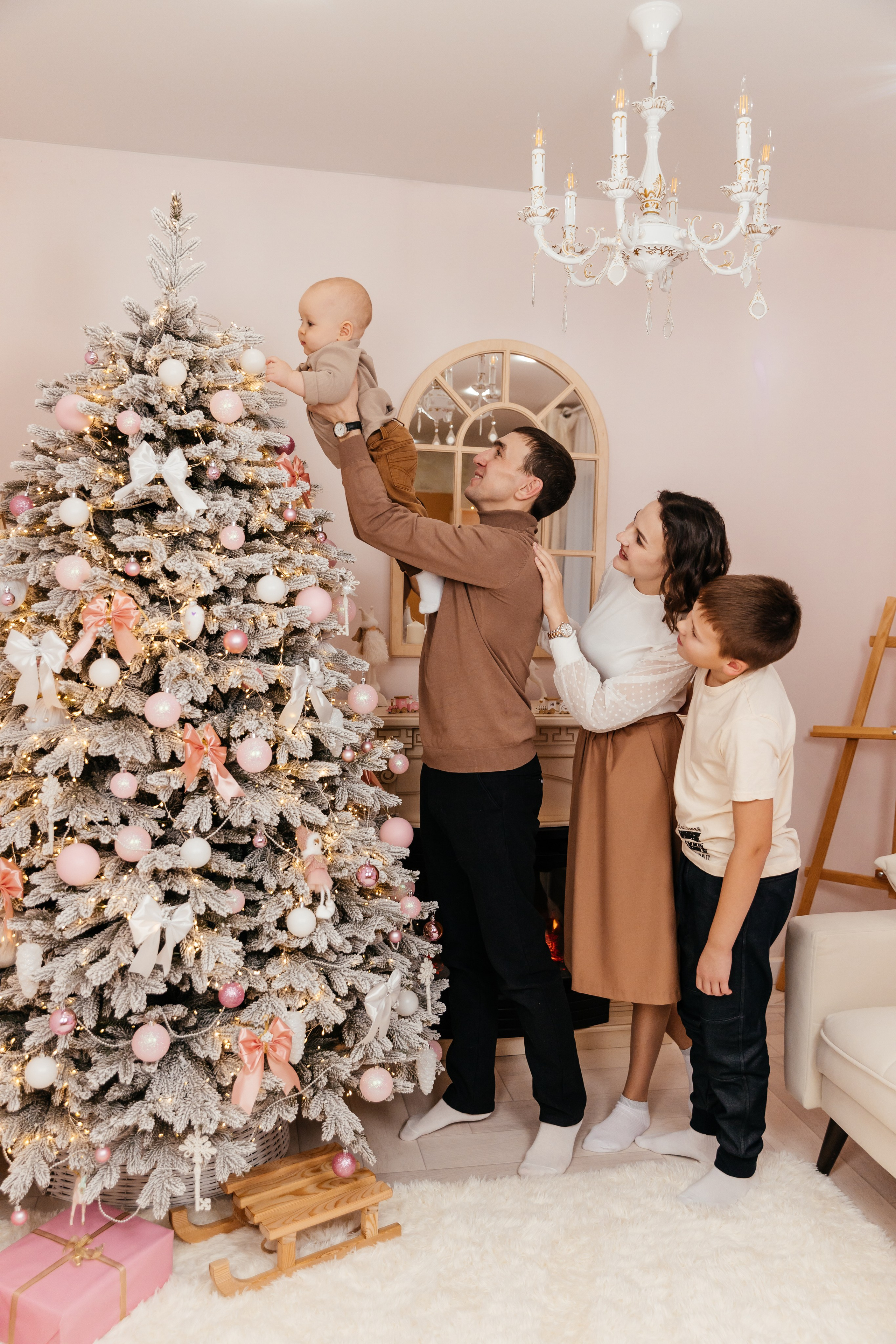 Семья Ивановых. Фотозона в Утане. Семейный фотограф в Чите Татьяна Фирсова