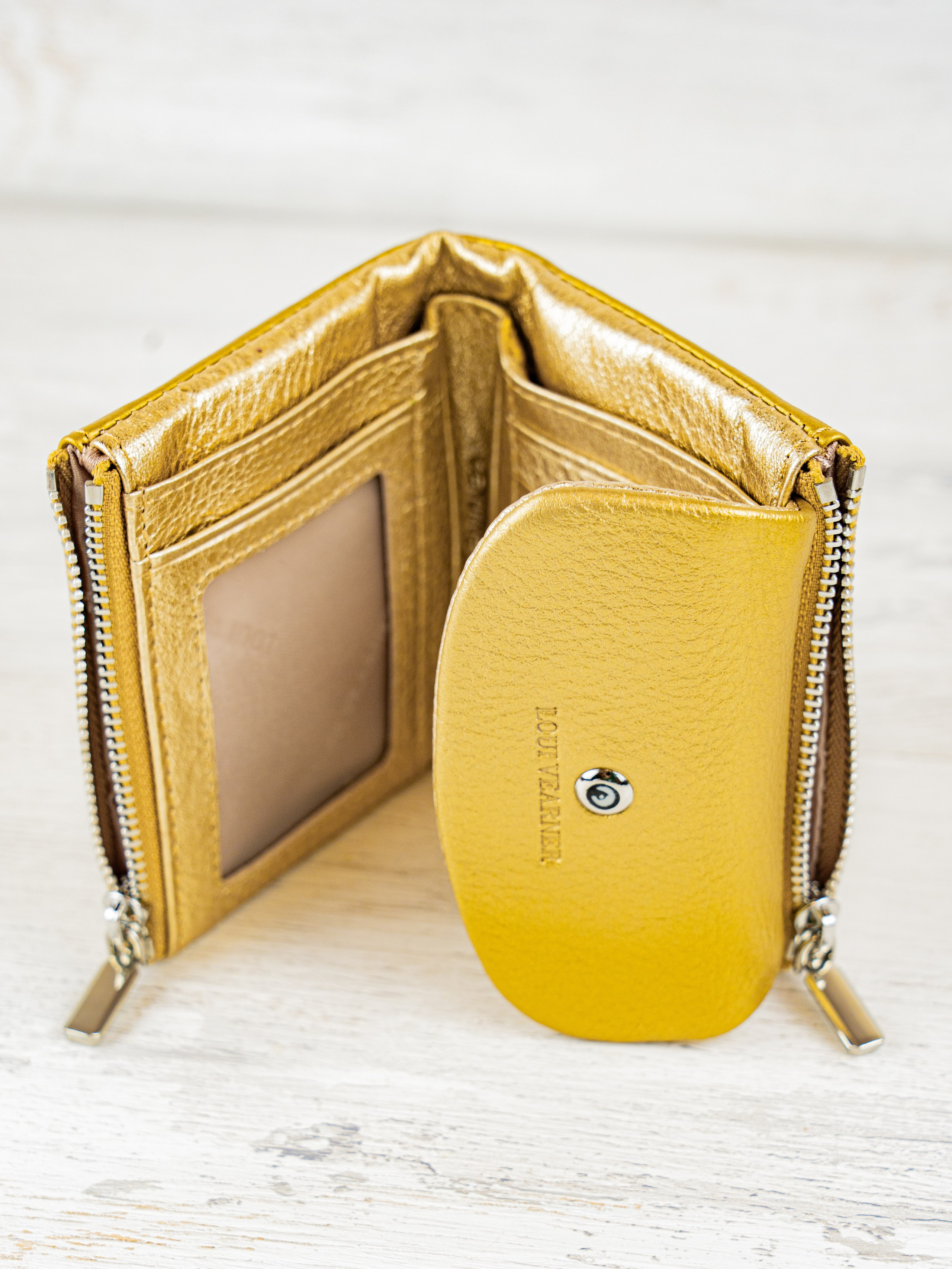 Фотосъемка кошельков для Маркетплейсов. Фотограф в городе Владимир