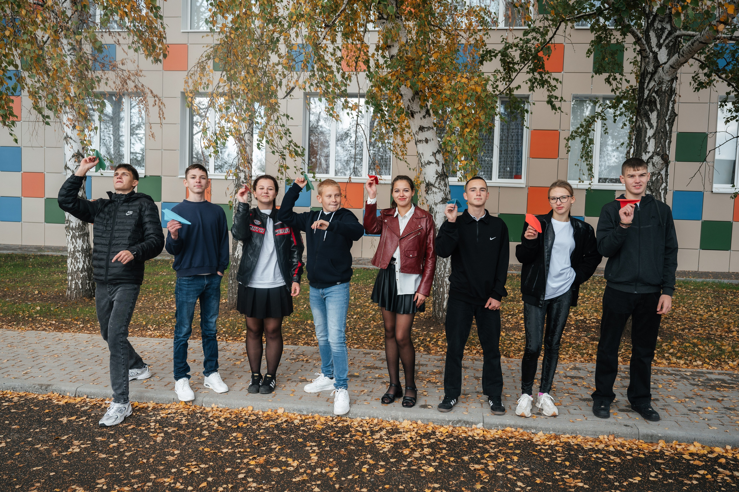 Школьная съёмка улица лайф. Фотограф Алёна Мил