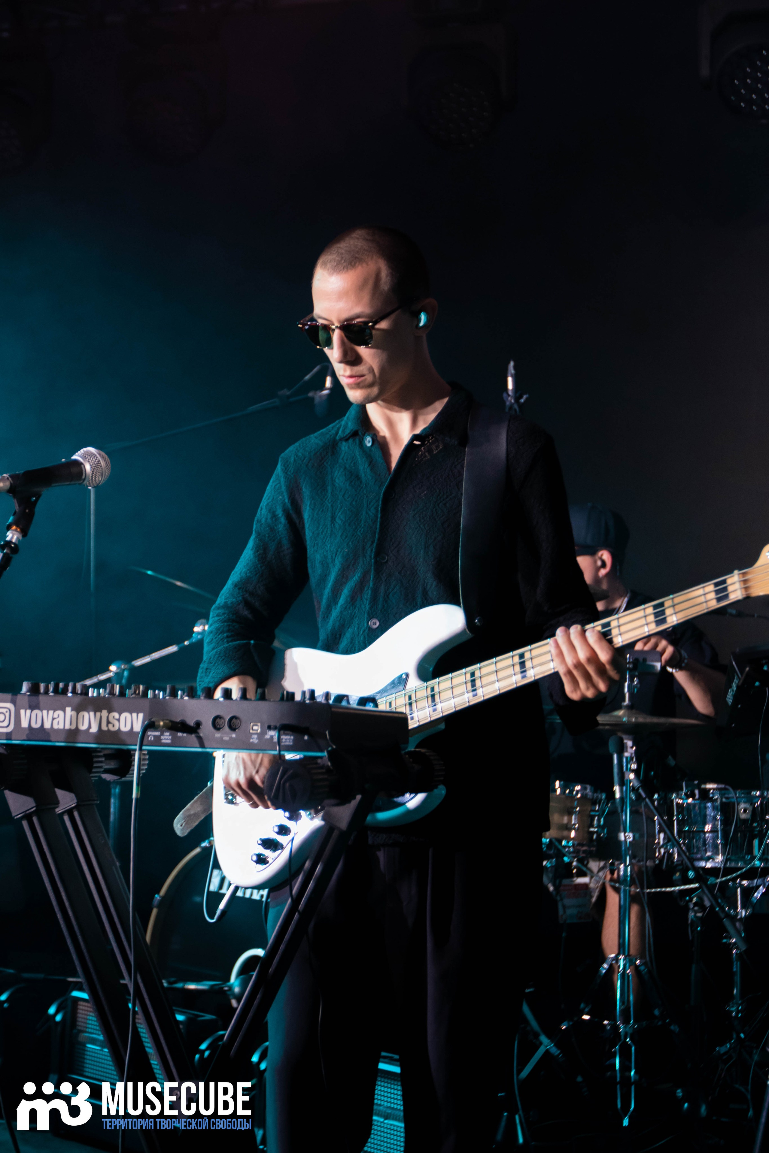 МОТ. Концертный фотограф