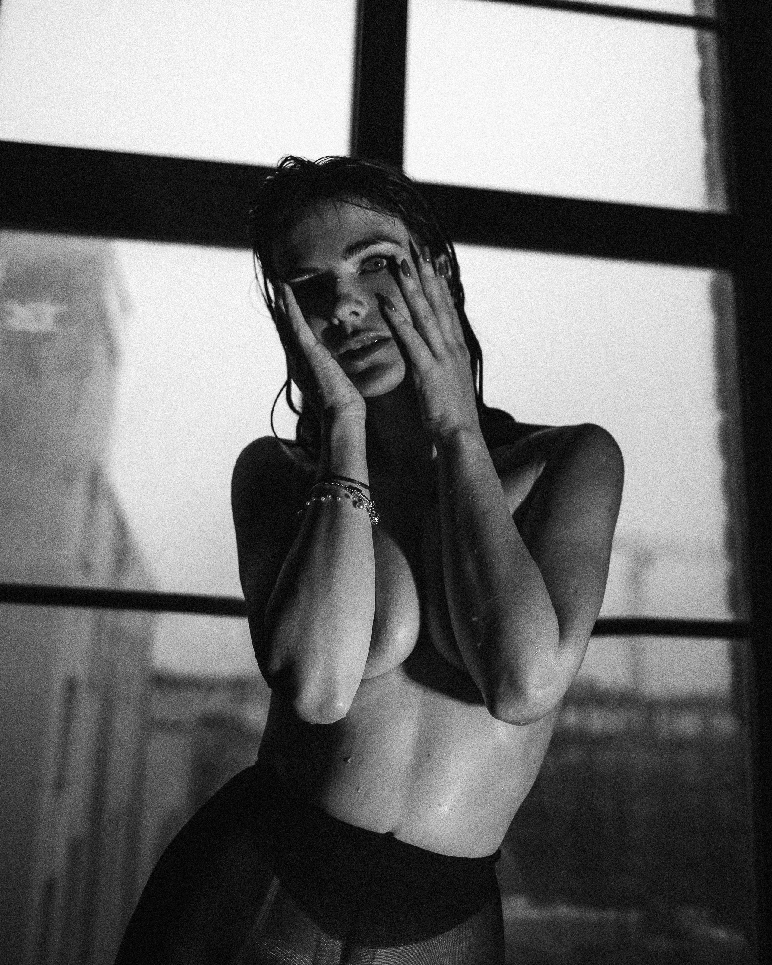 Алеся 08.12.24. Чувственная фотосессия в Минске фотограф Ульяна Струкова