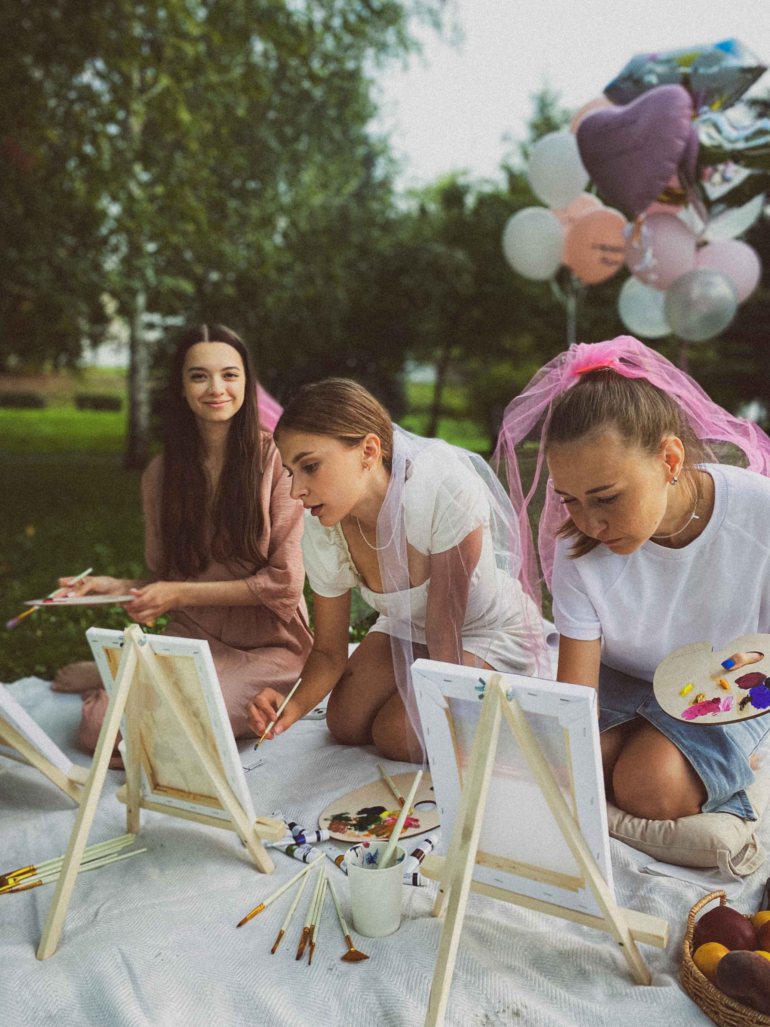 Девичник в парке Чёрное озеро. Чувственный мобильный фотограф в Казани и Сочи Дьяченко Дарья