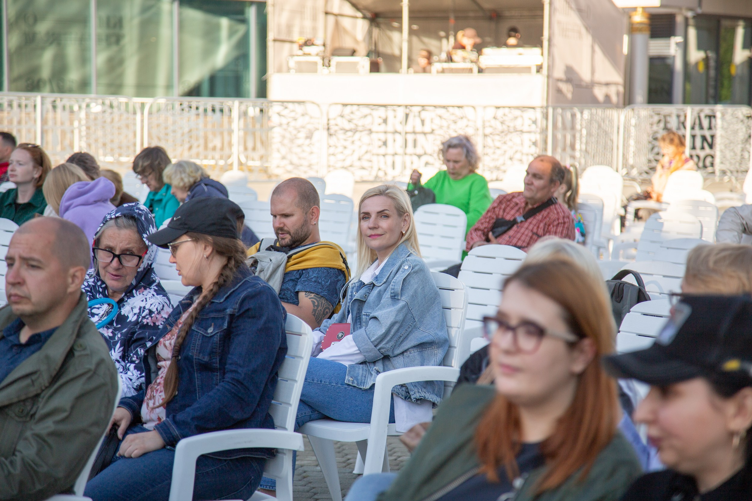 Венский фестиваль. Главная