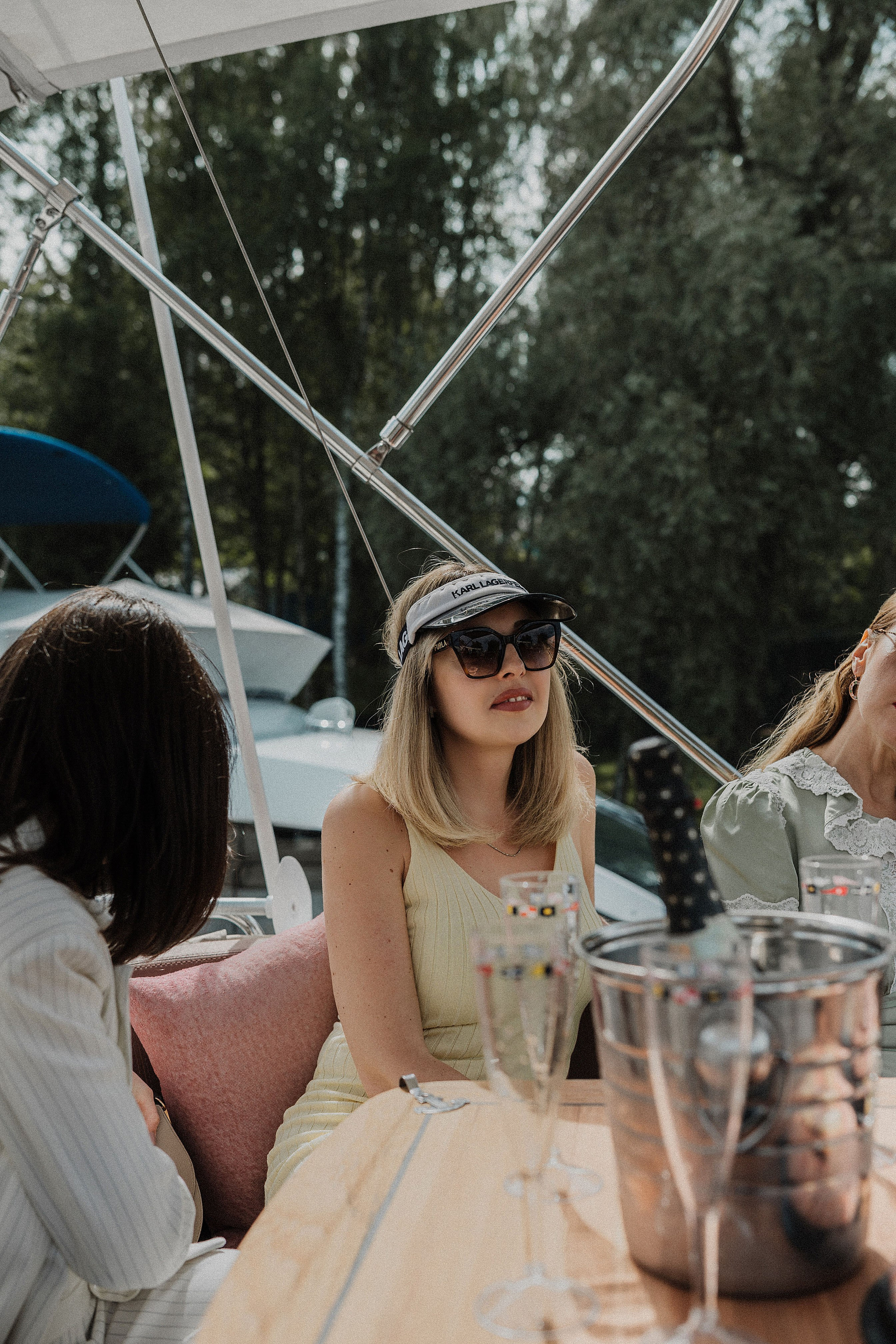 Девичник на яхте. Фотограф в Москве Ангелина Ким