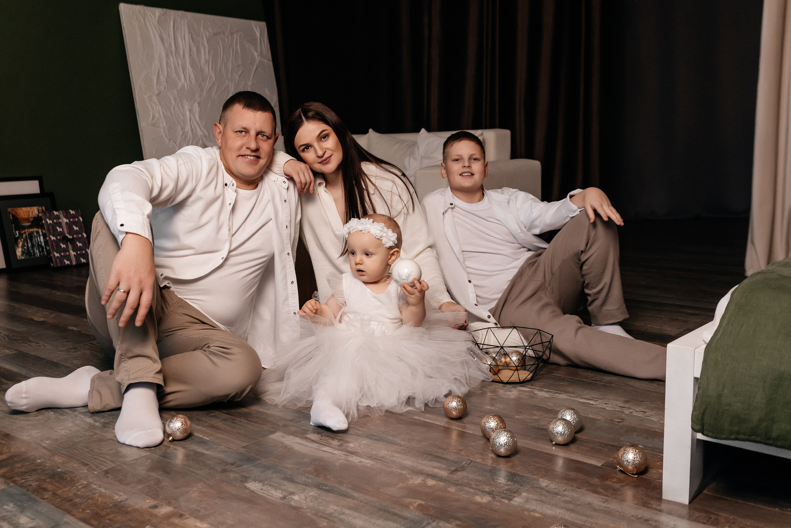 Новогодняя. Семейный фотограф Минск Усова Ольга