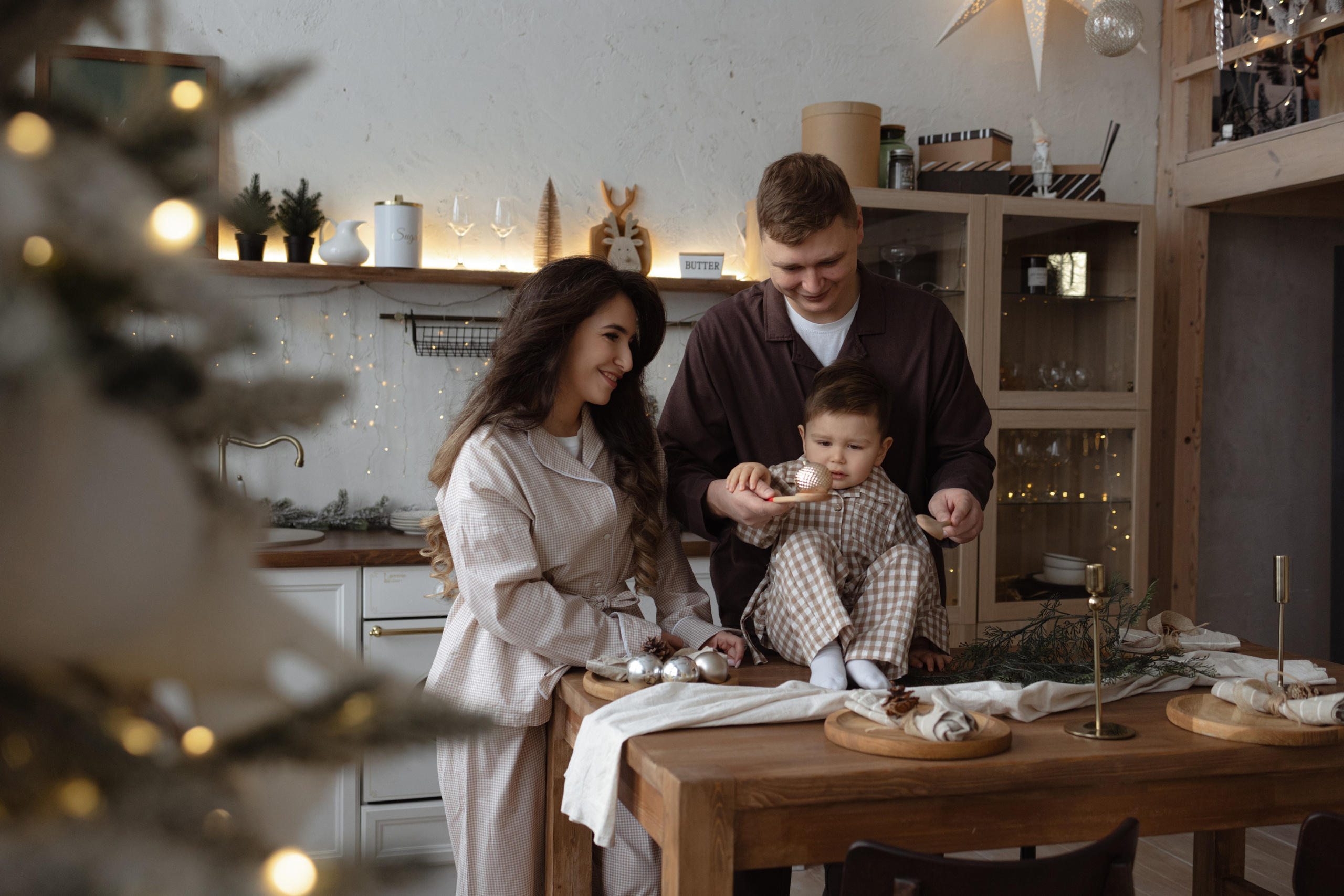 Новогодняя съемка в Историях (Большой зал). Фотограф беременности и новорожденных в Красноярске Вета Ланская