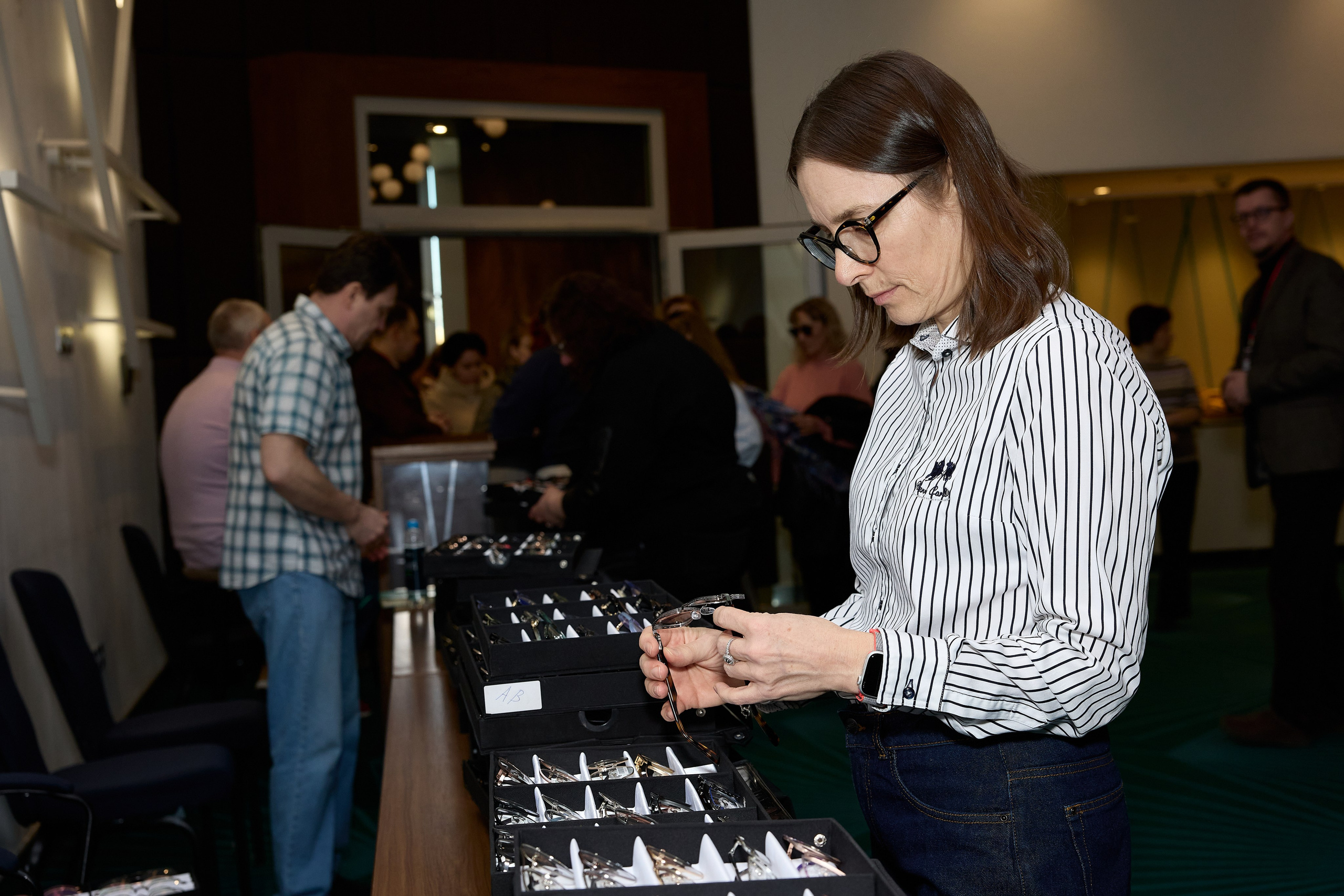 Выставки, открытия, конференции. Предметный и репортажный фотограф Алексей Кротов