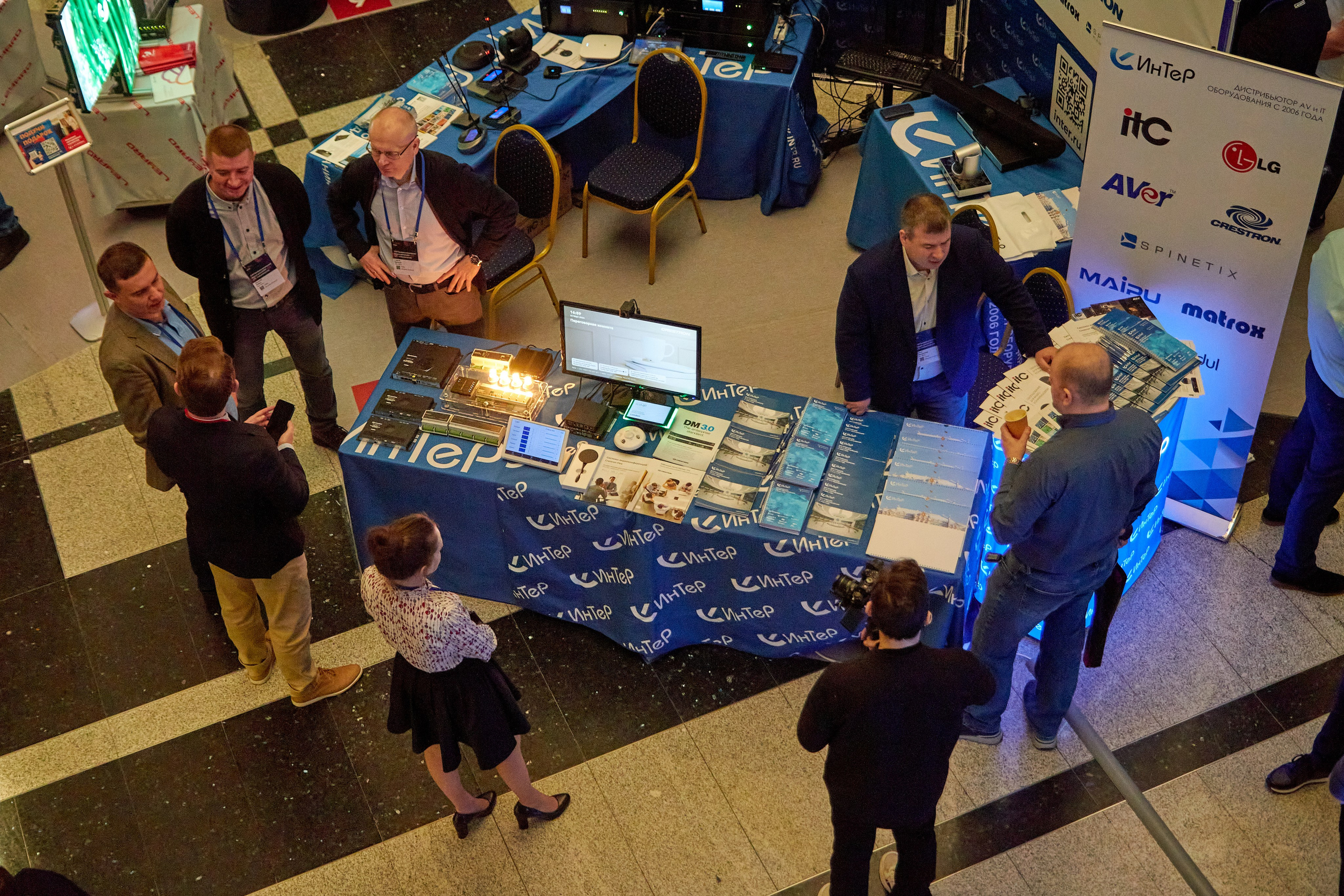 AV Focus XVII Всероссийский Профи форум для proAV и IT специалистов. Предметный и репортажный фотограф Алексей Кротов