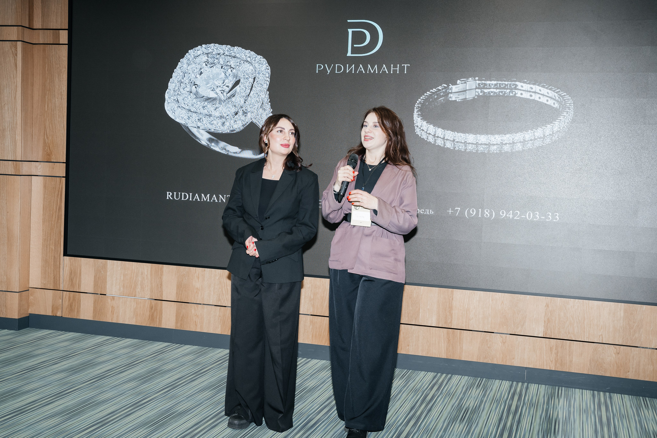 Репортаж. Виктория Алпеева — фотограф по любви