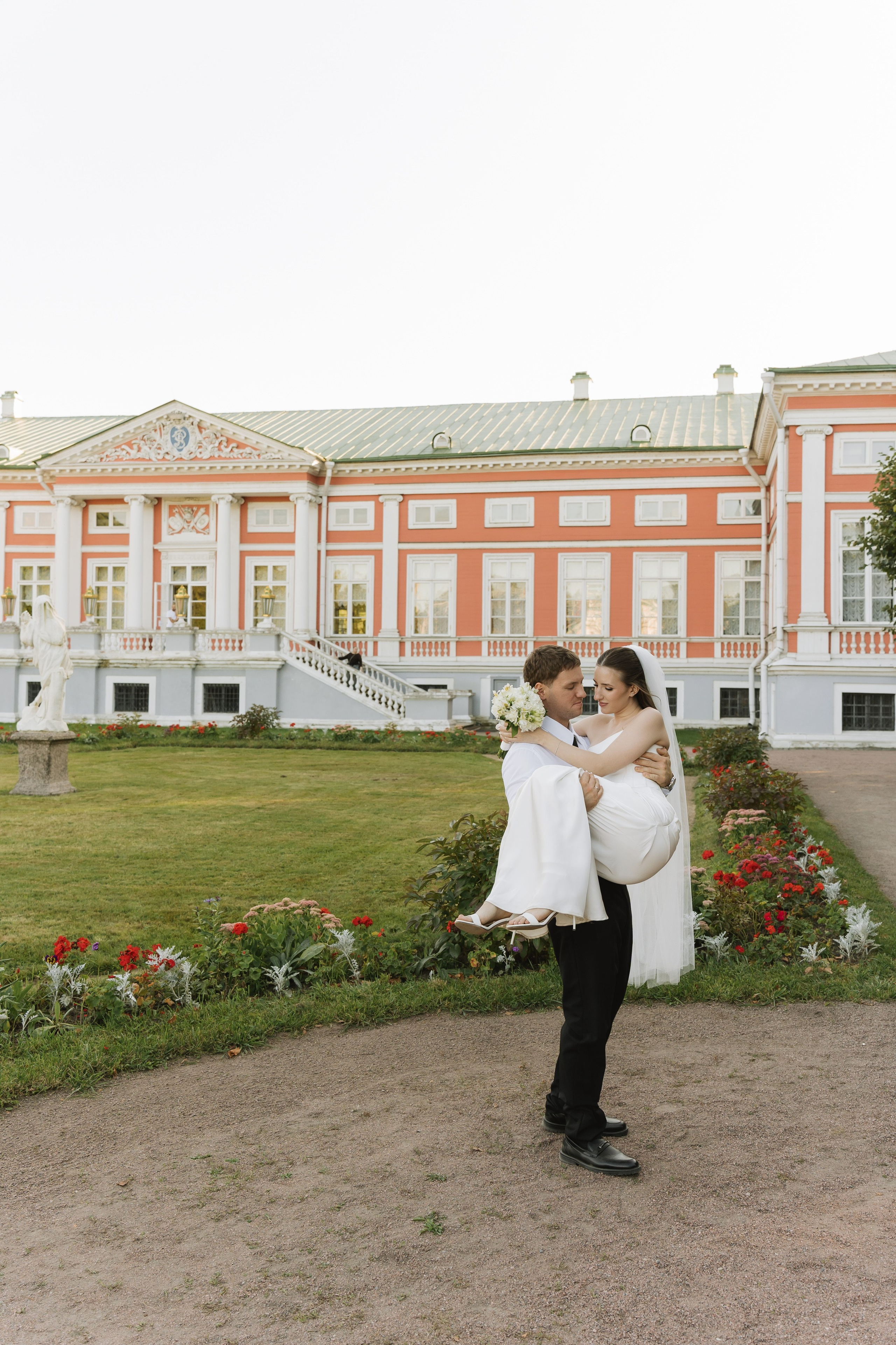 Анна и Иван | 11.09.2025. Свадебный фотограф в Москве Яна Деньгина