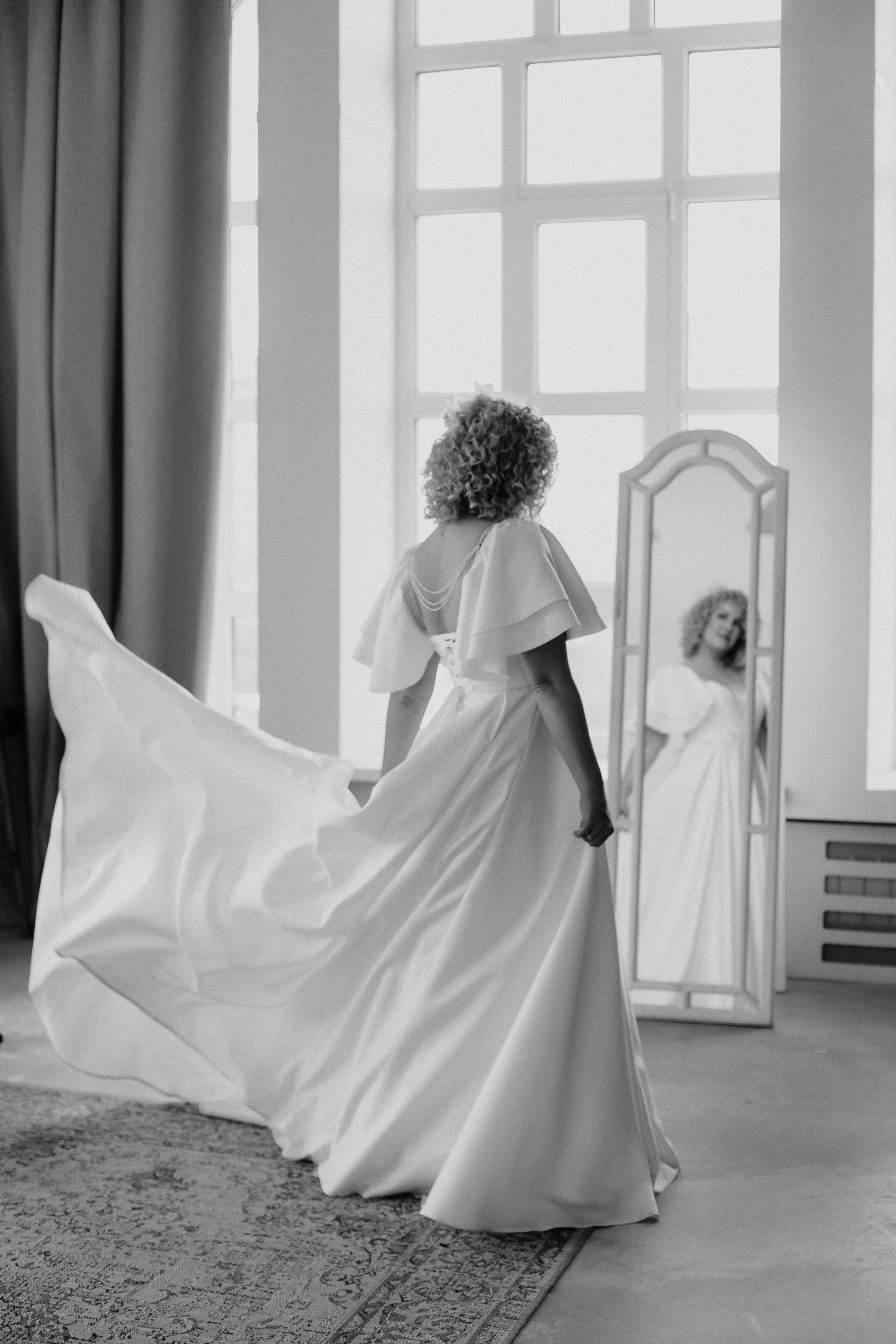 Кудряшки, лето, парк, пижо. Креативный и женский Фотограф Омске Наталья Лебедева