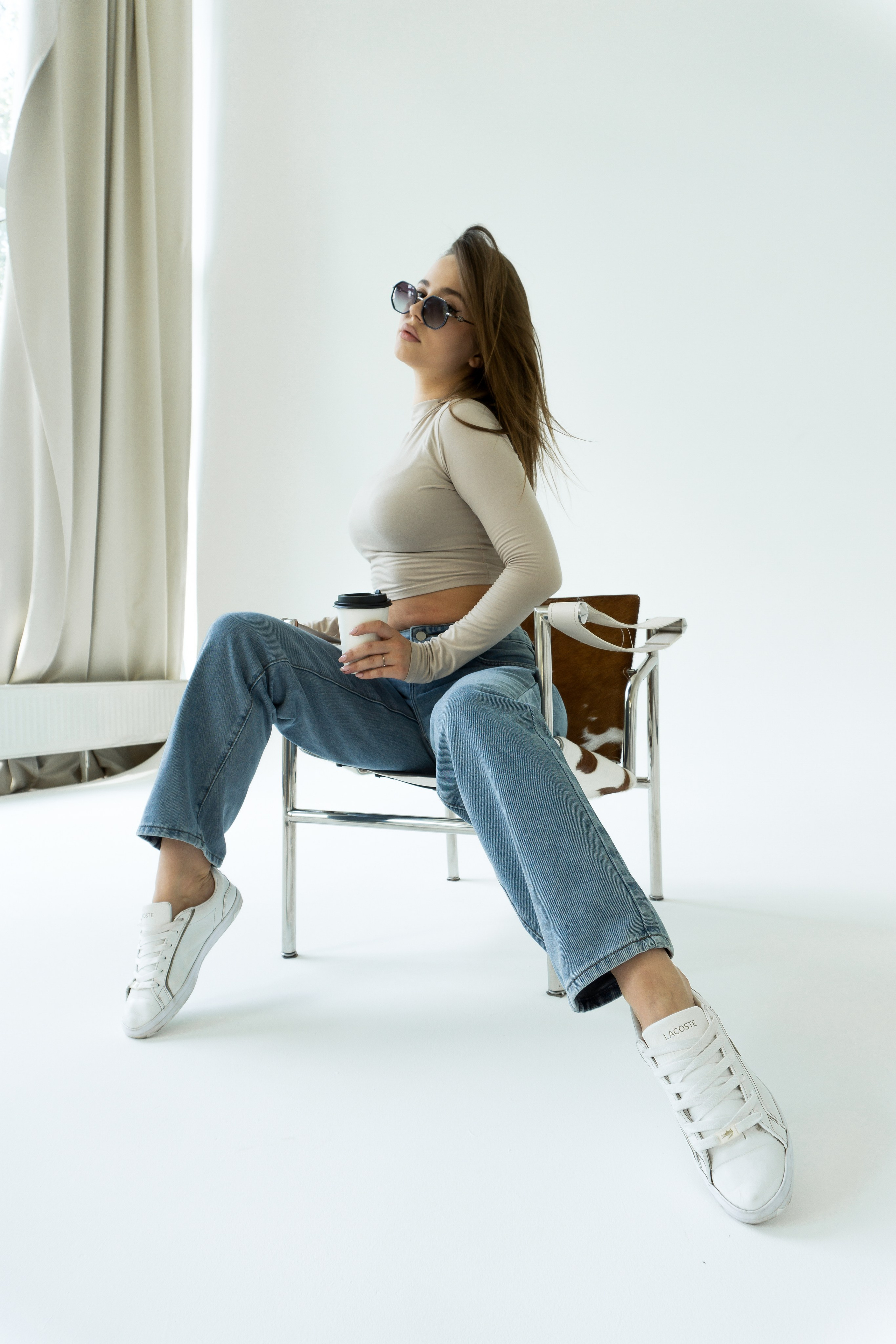 Джинсы. Фотограф