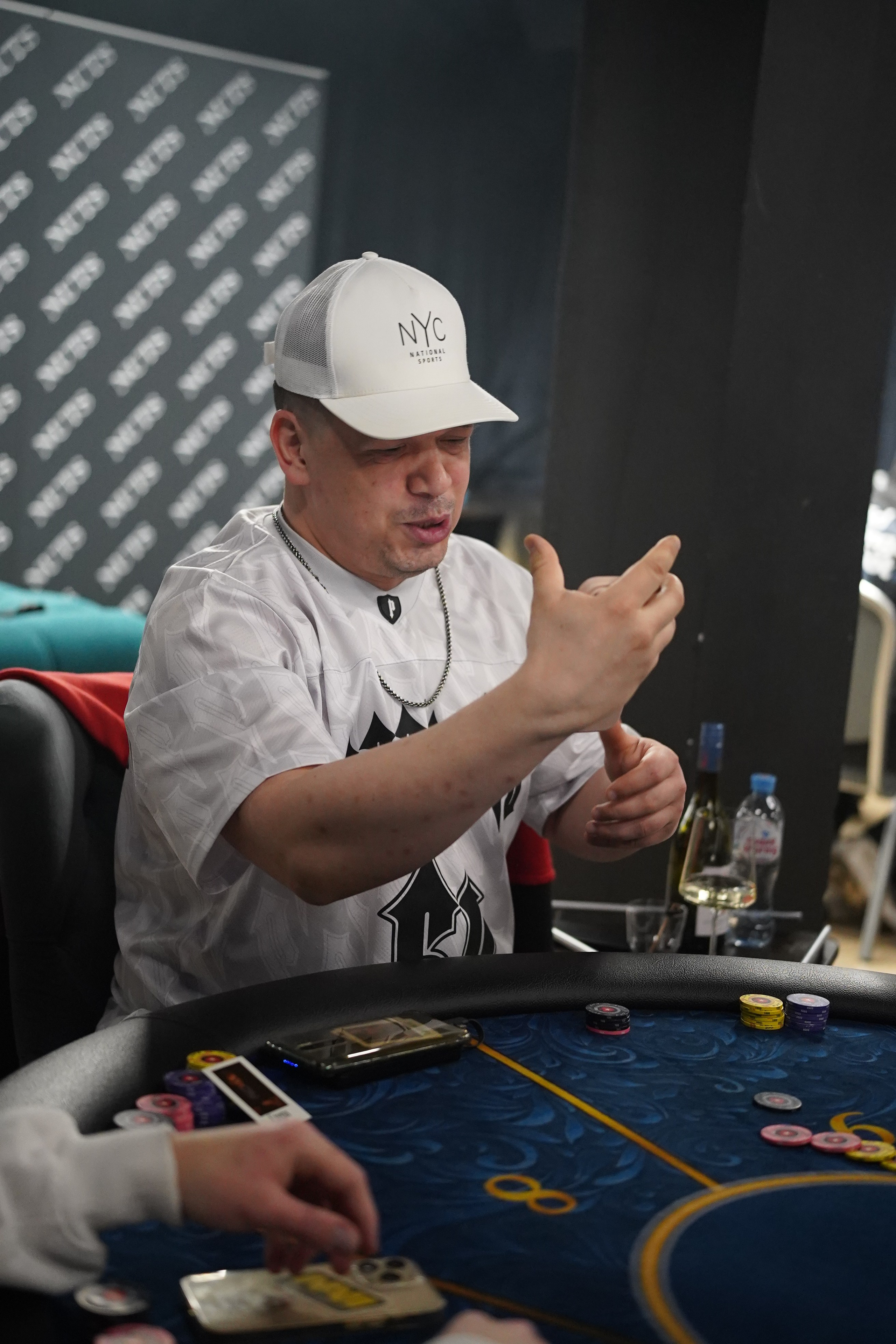 Покер. Фотограф