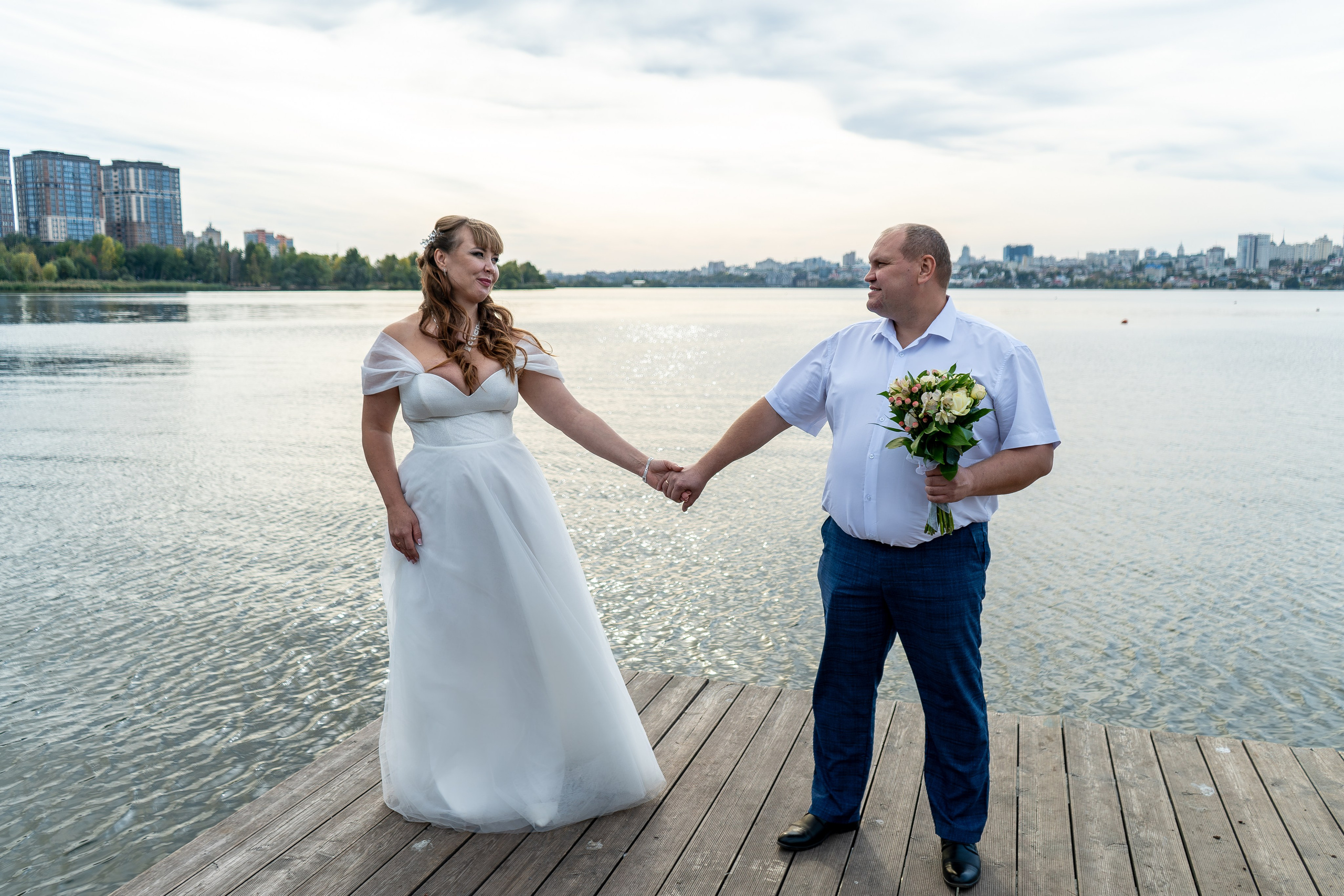 Сергей и Виктория свадебная прогулка в Воронеже. Свадебный фотограф и видеограф в Воронеже