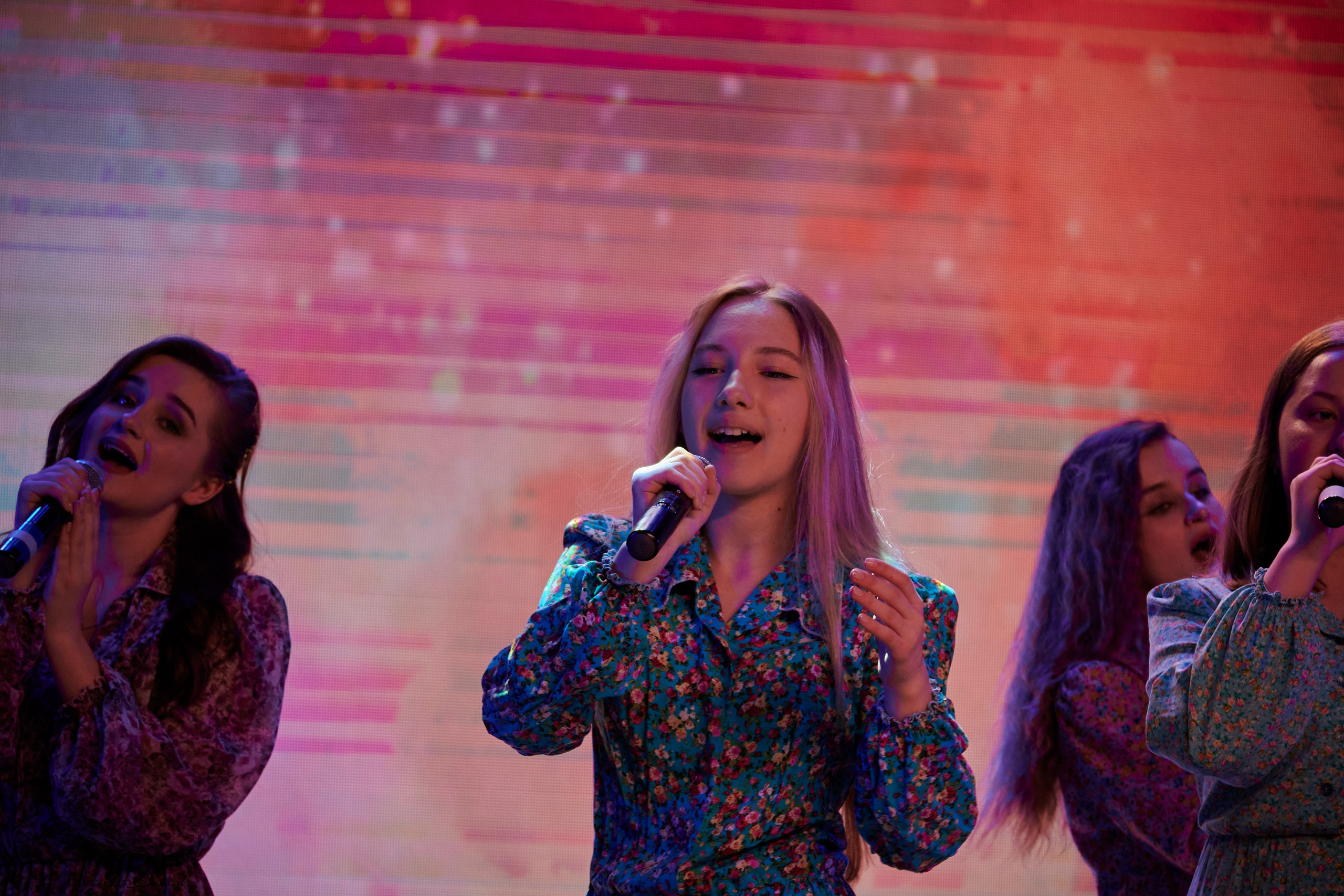 Наши Голоса 21.05.24. Портретный и репортажный фотограф в Магадане Андрей Нефедов WinterCatPhoto