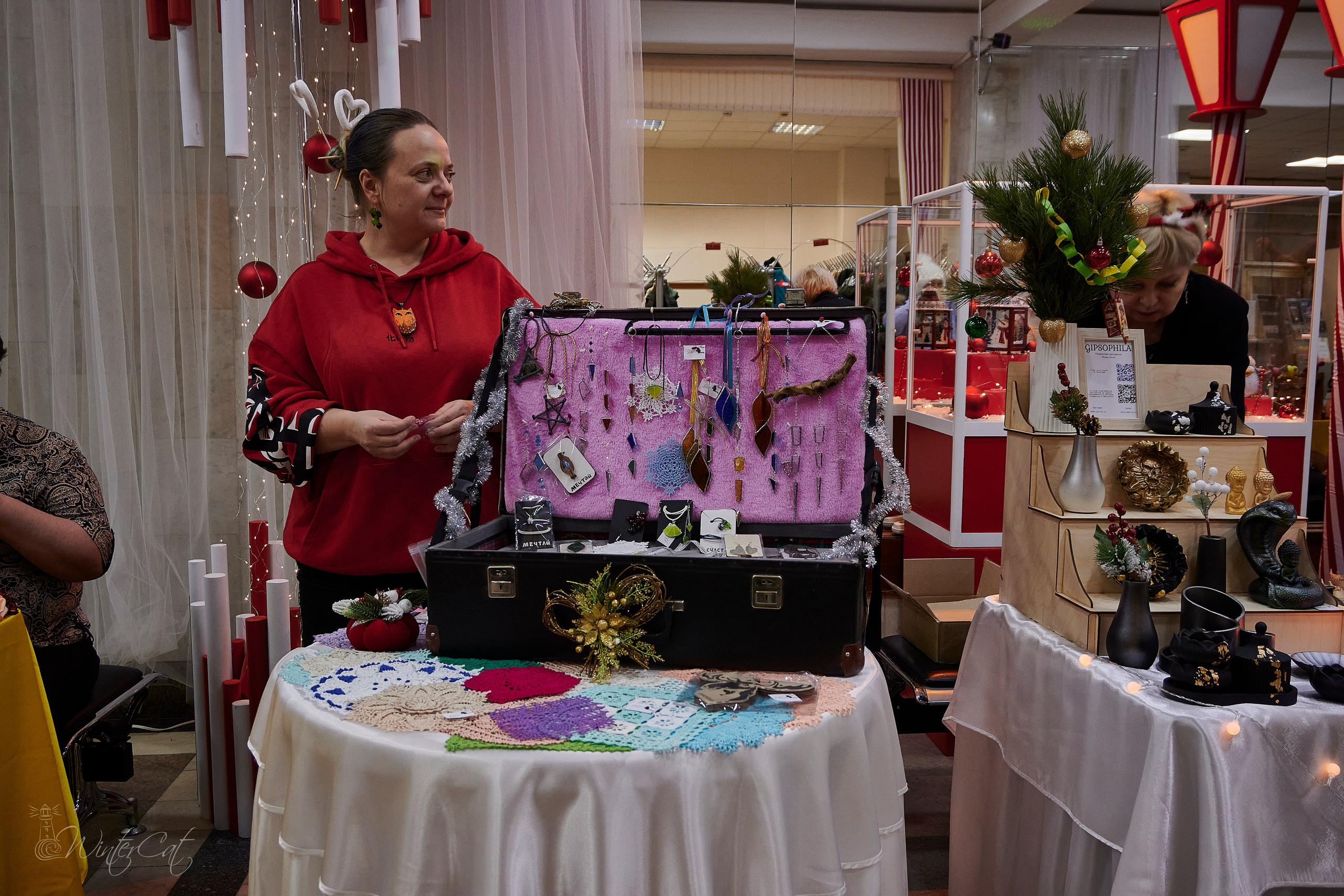 Ярмарка 07.12.24. Портретный и репортажный фотограф в Магадане Андрей Нефедов WinterCatPhoto