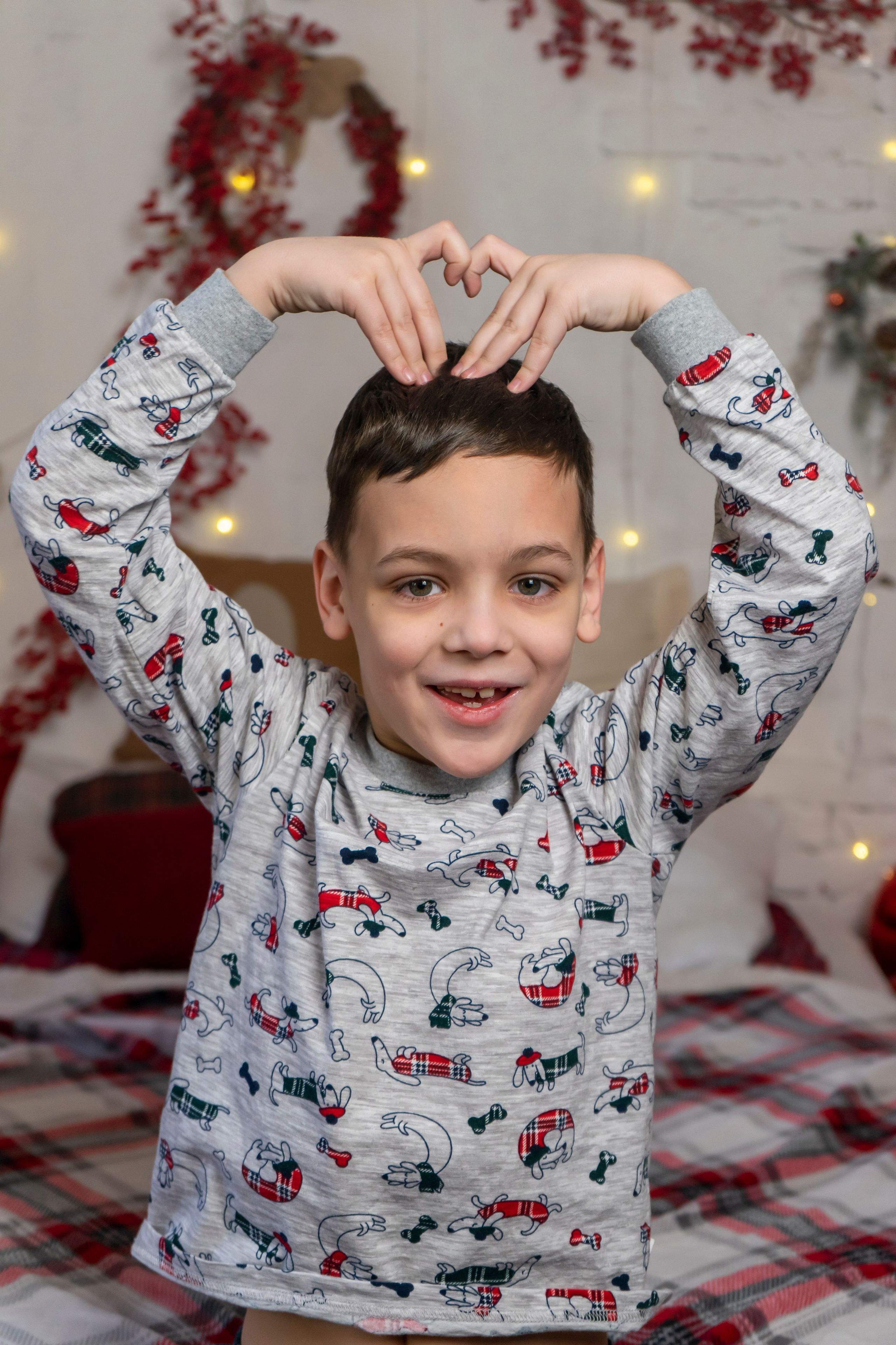 Семейная новогодняя фотосессия. Фотограф в Улан-Удэ. Свадебный фотограф в Улан-Удэ