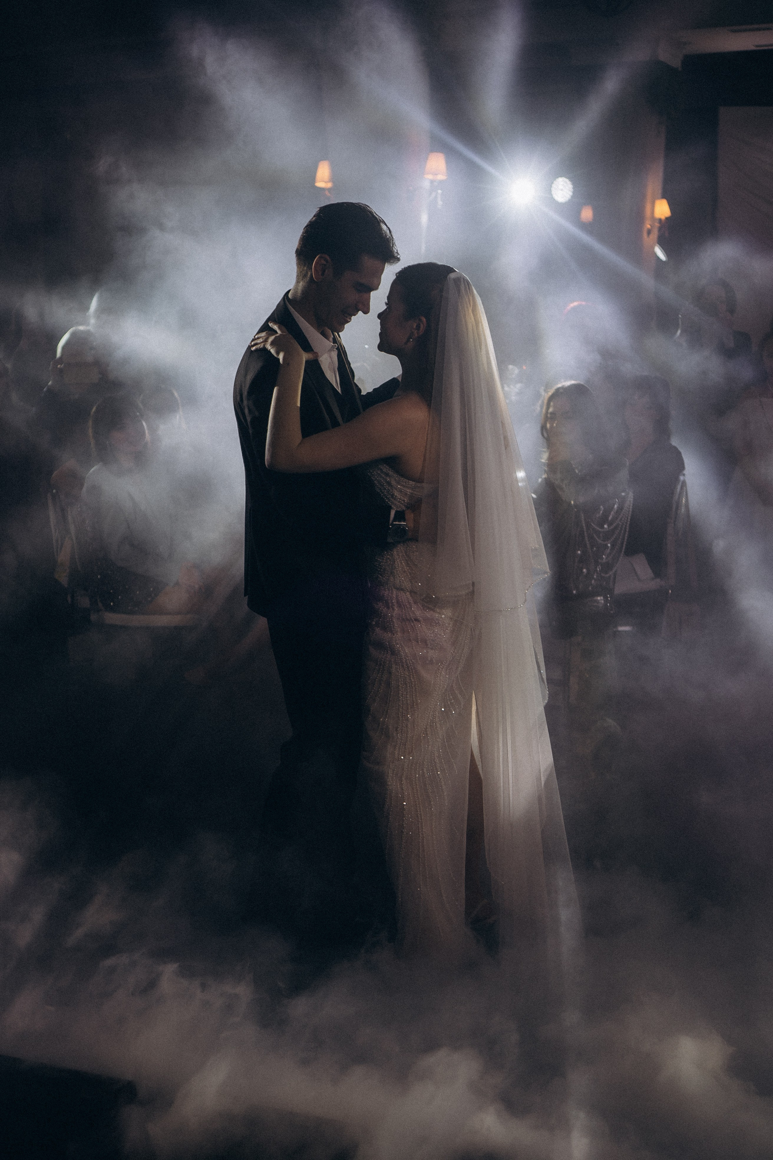 СВАДЕБНАЯ СЬЕМКА СБОРОВ В ОТЕЛЕ И ВЫЕЗД НА ЦЕРЕМОНИЮ (СНЯТО В СИБИРЕ В НИЖНЕВАРТОВСКЕ). Профессиональный фотограф, Санкт-Петербург — Виктория Богомолова