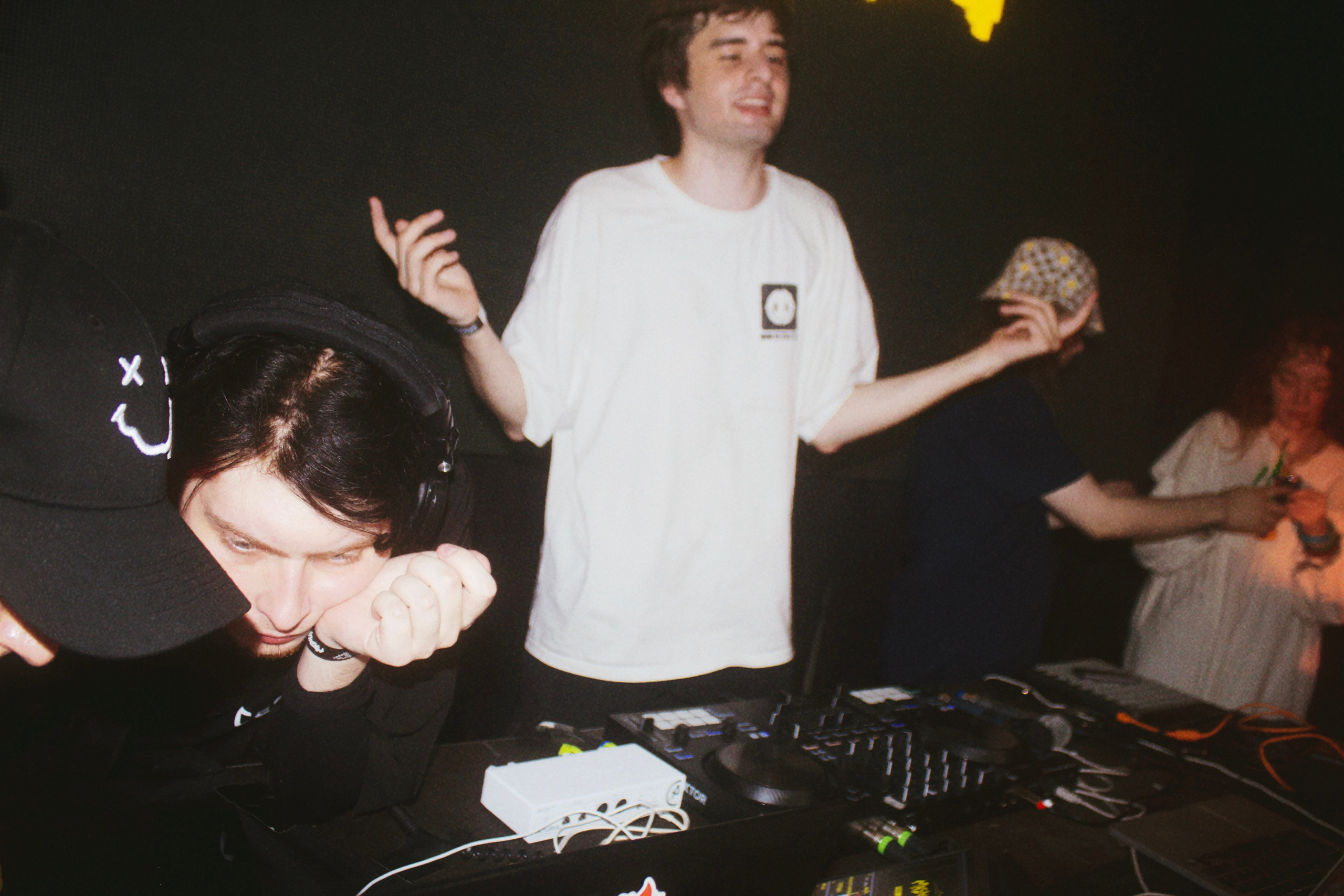 Фестиваль MASHUPBLE4. Концертный и портретный фотограф в Москве Соня Спросонья