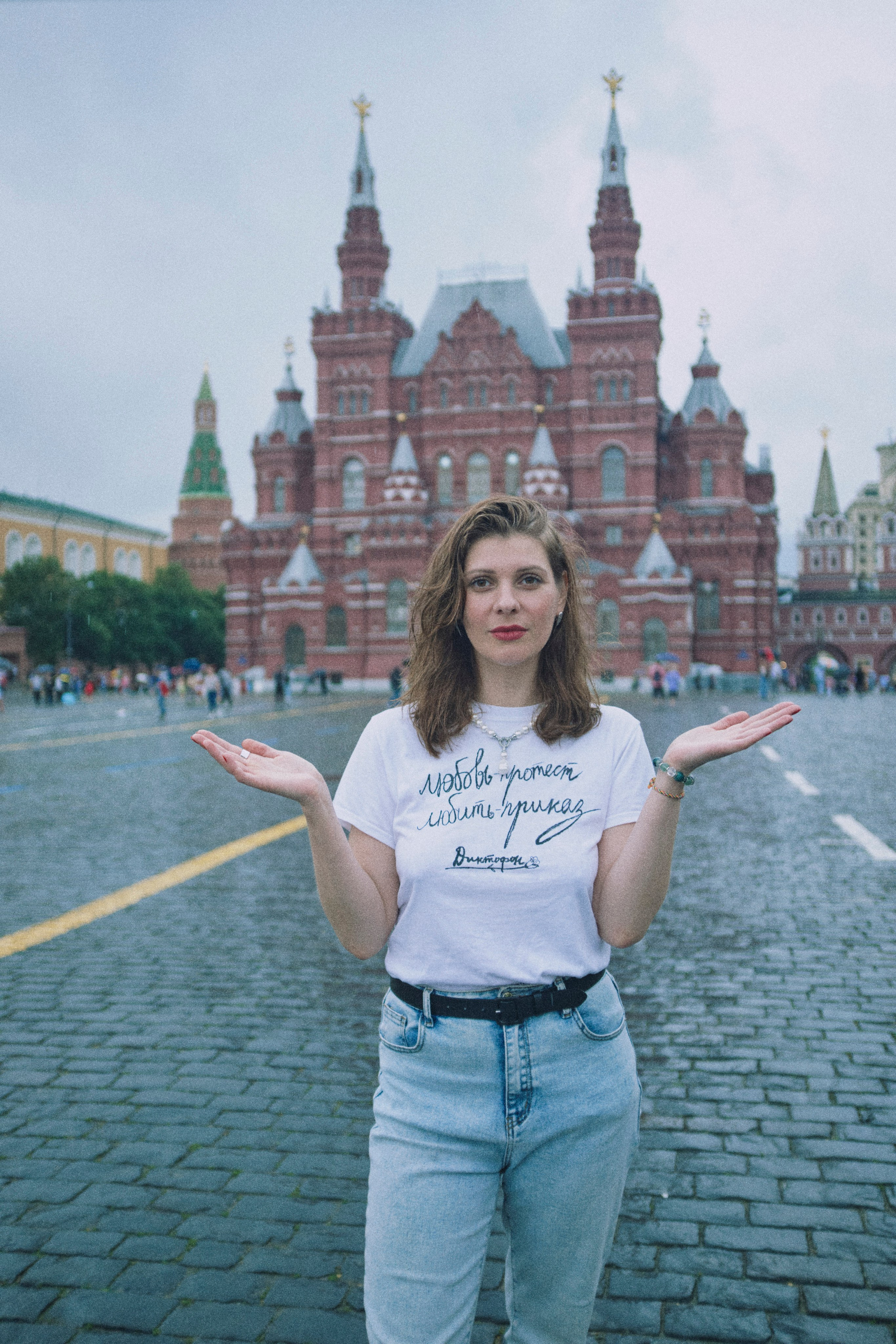 2024 июнь Юля Красная площадь. Елена Павленко. Фотограф. Москва