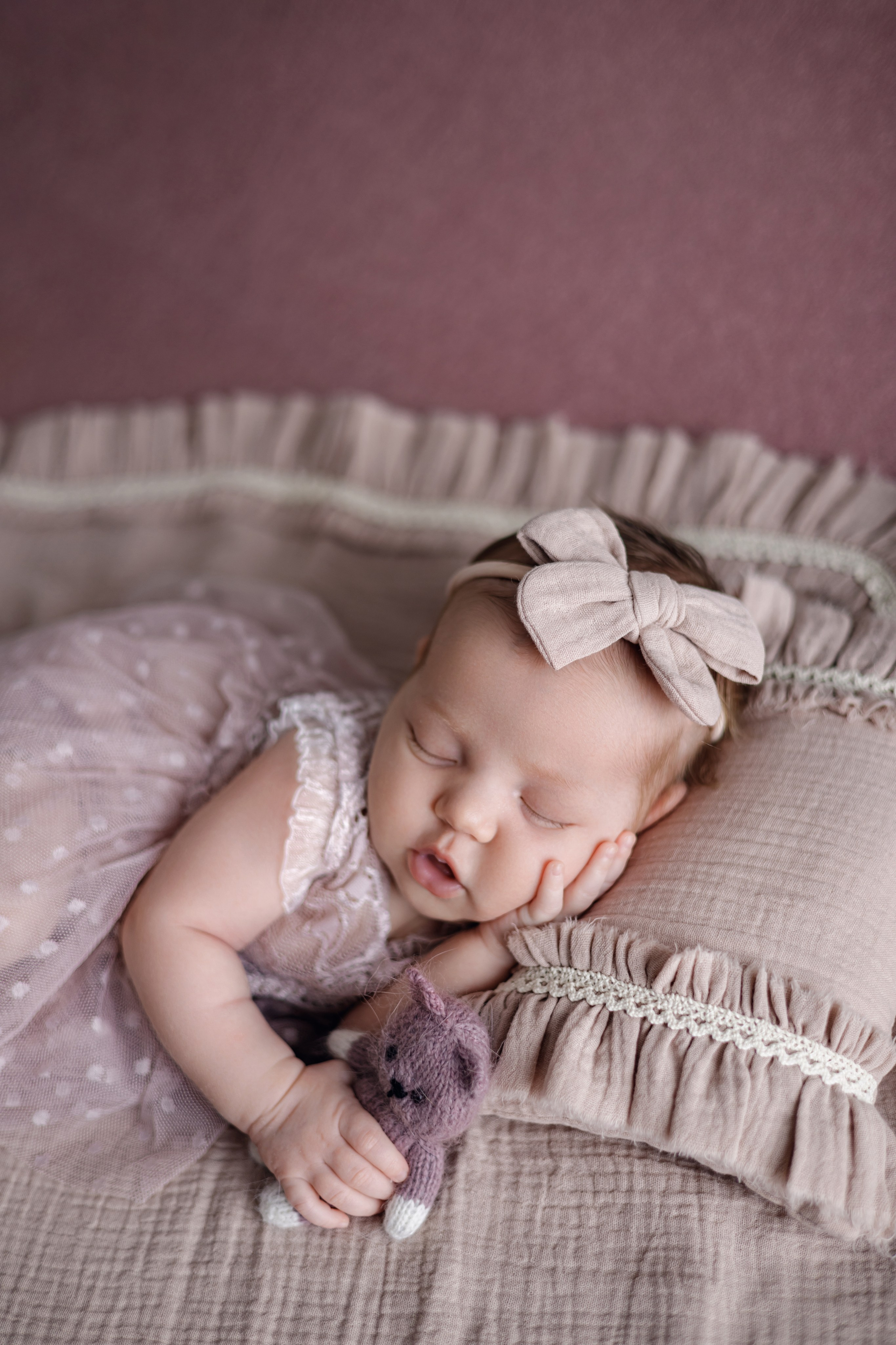 Анна. Евгения Горбунова фотограф новорожденных в Новом Уренгое