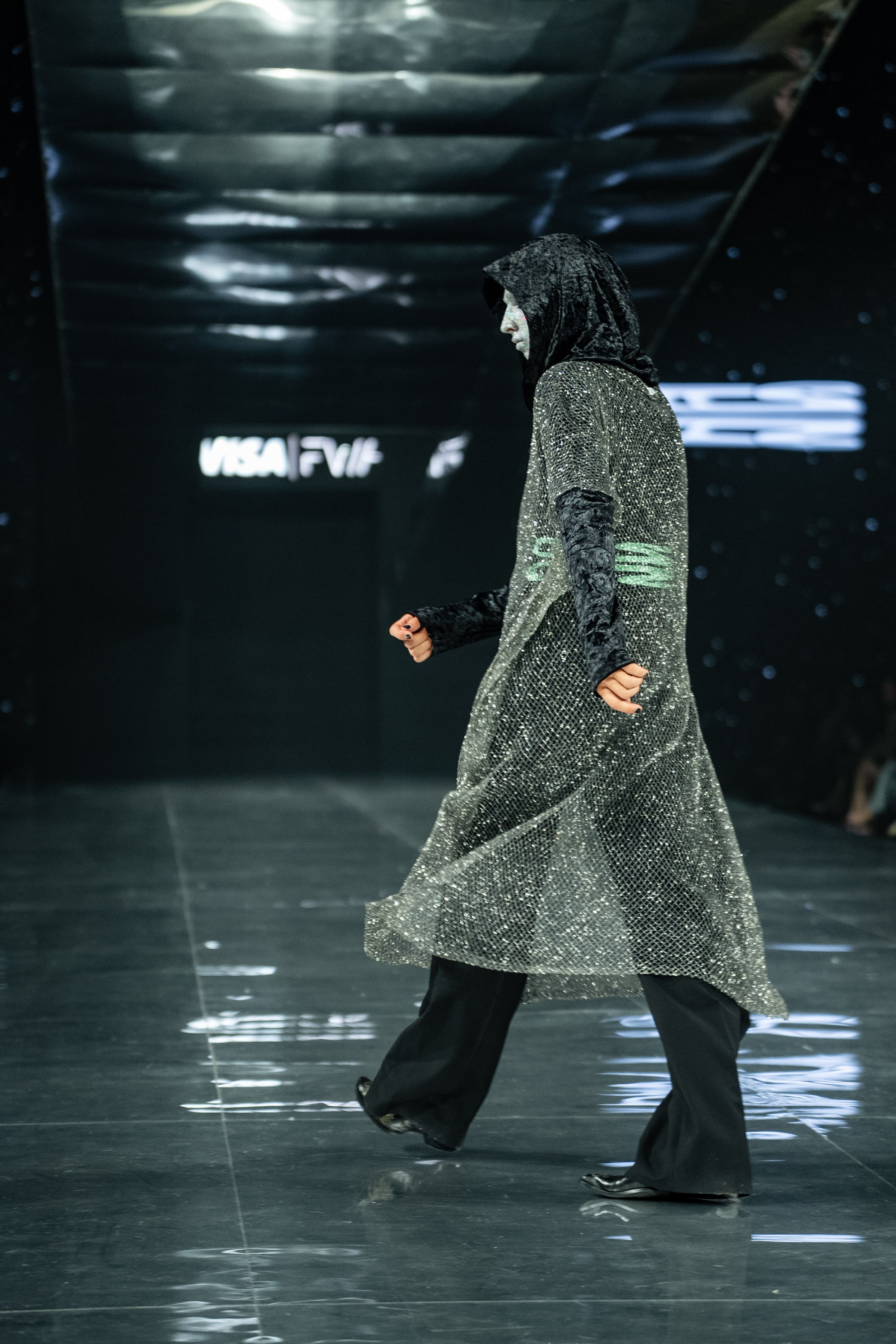Visa Fashion Week YESYES. Сайт Алматинского НЮ АРТ, будуар и фэшн фотографа Дениса Карпенко