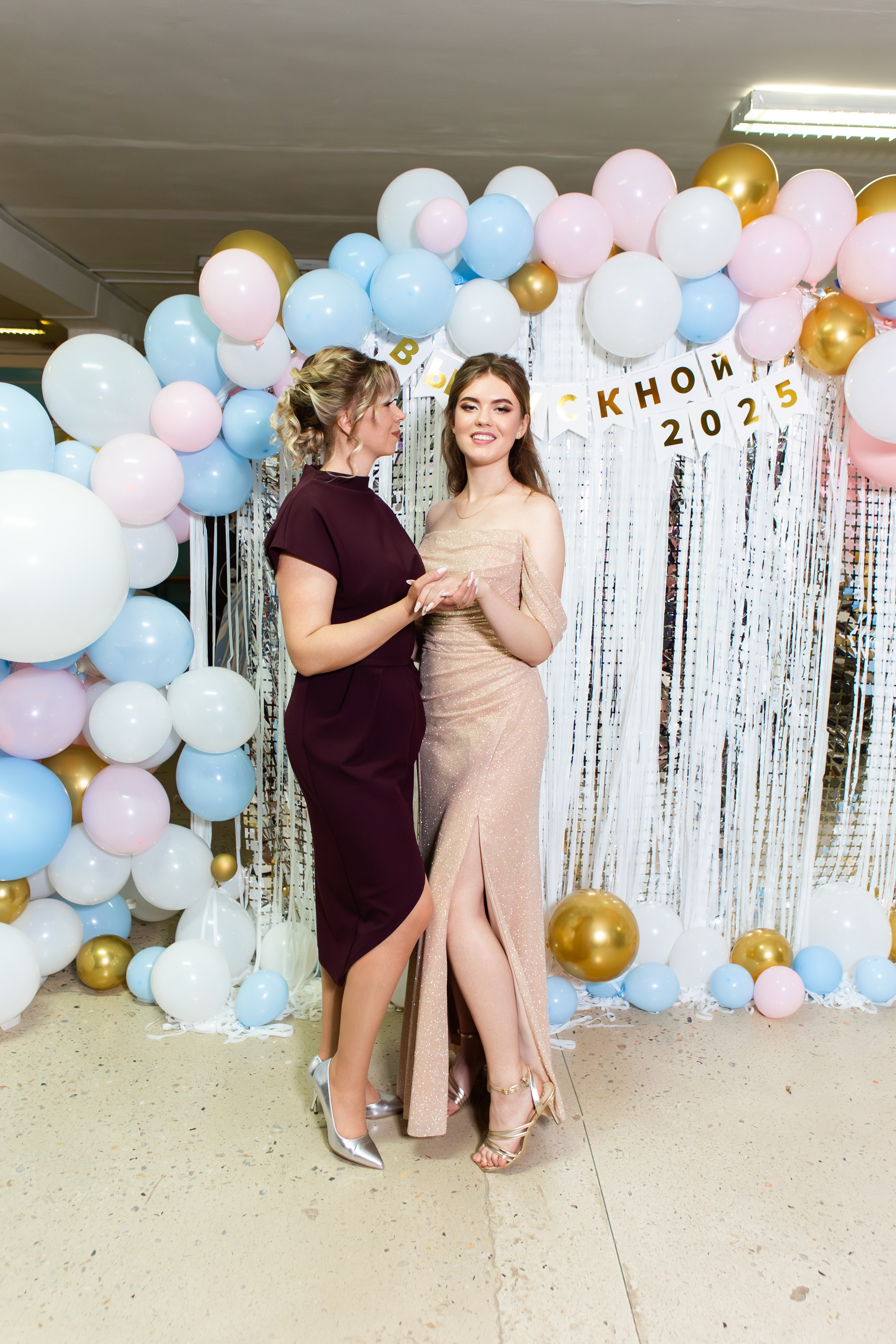 ФОТОСЕССИЯ С РОДИТЕЛЯМИ ВЫПУСКНОЙ 2025 9 ШКОЛА Г.МЦЕНСК. Профессиональный фотограф в Мценске и Орловской области