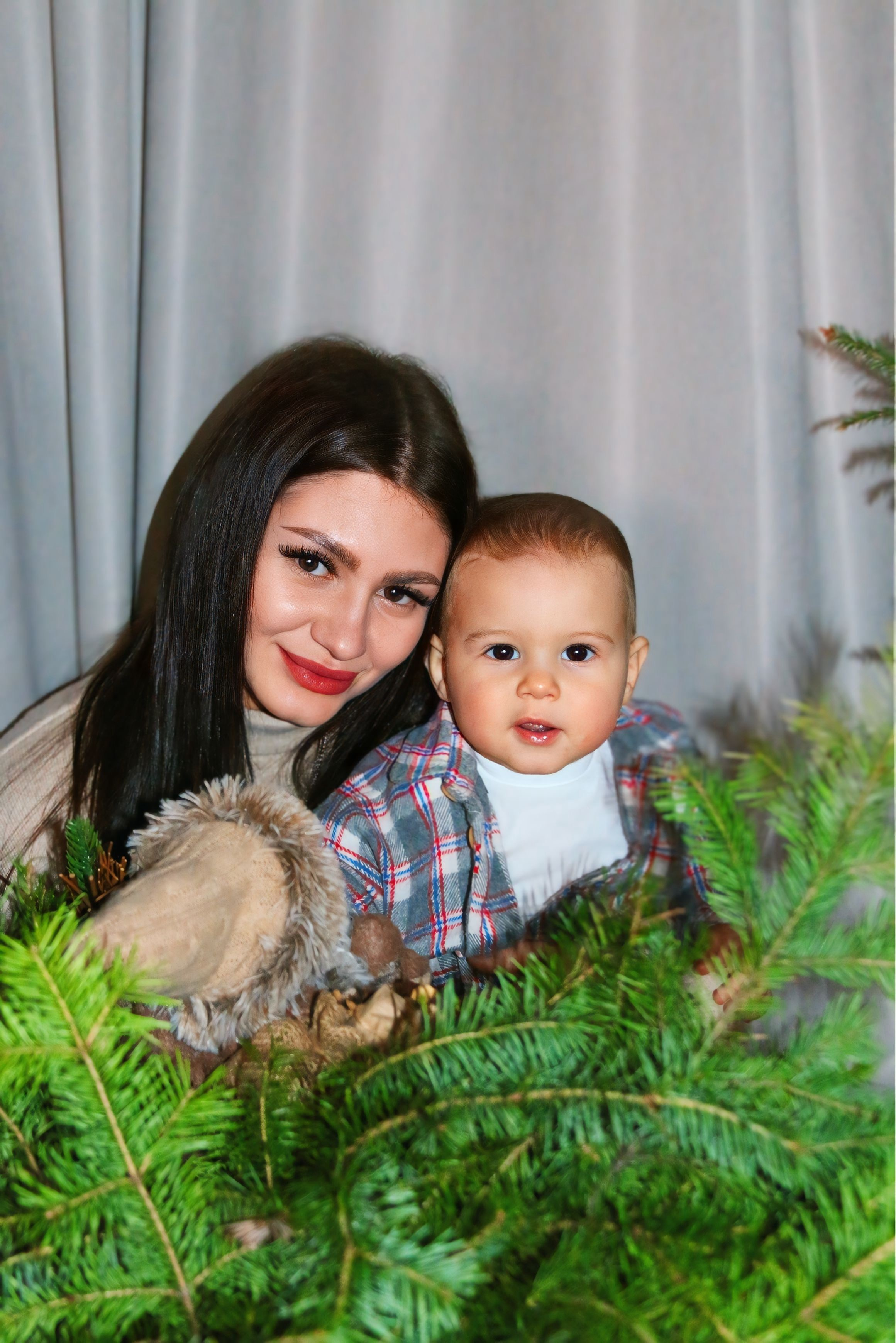 Новогодняя фотосессия мамы с сыном
