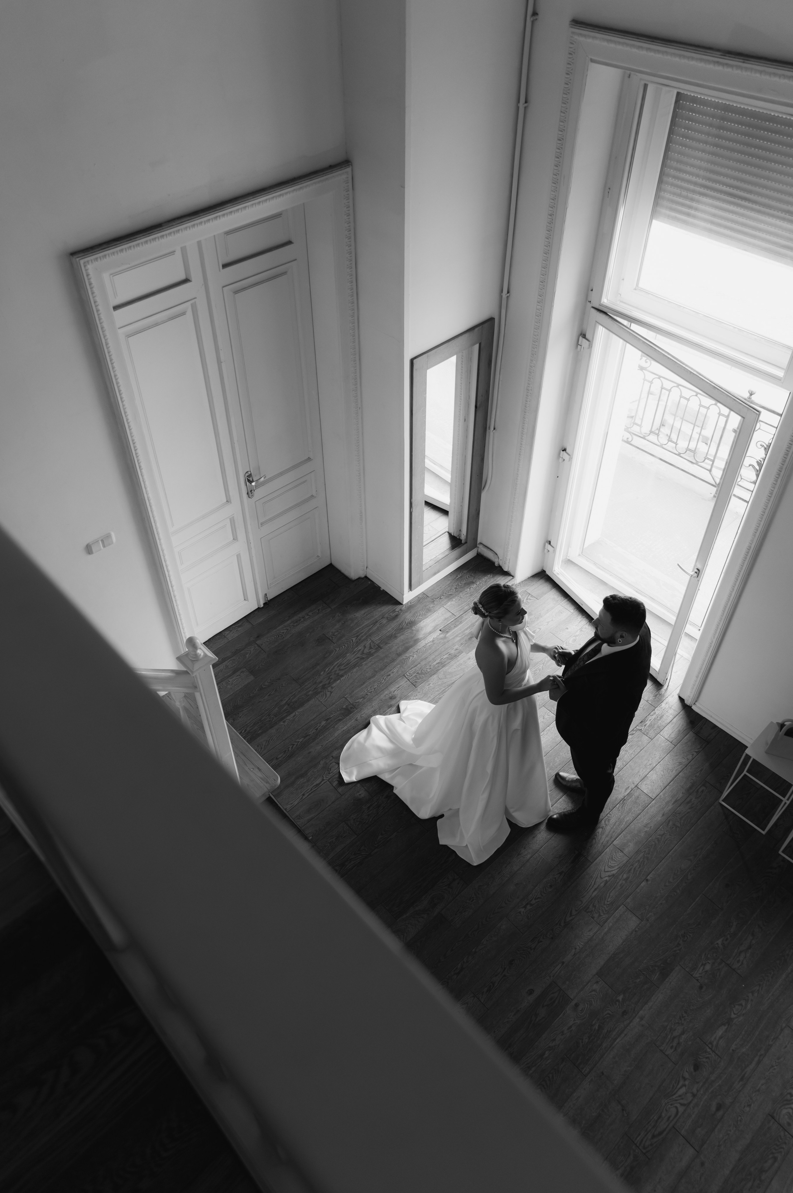 Свадебная фотосессия в фотостудии с видом на Петербург. Портретный и репортажный фотограф в Санкт-Петербурге | Валерия Кайряк