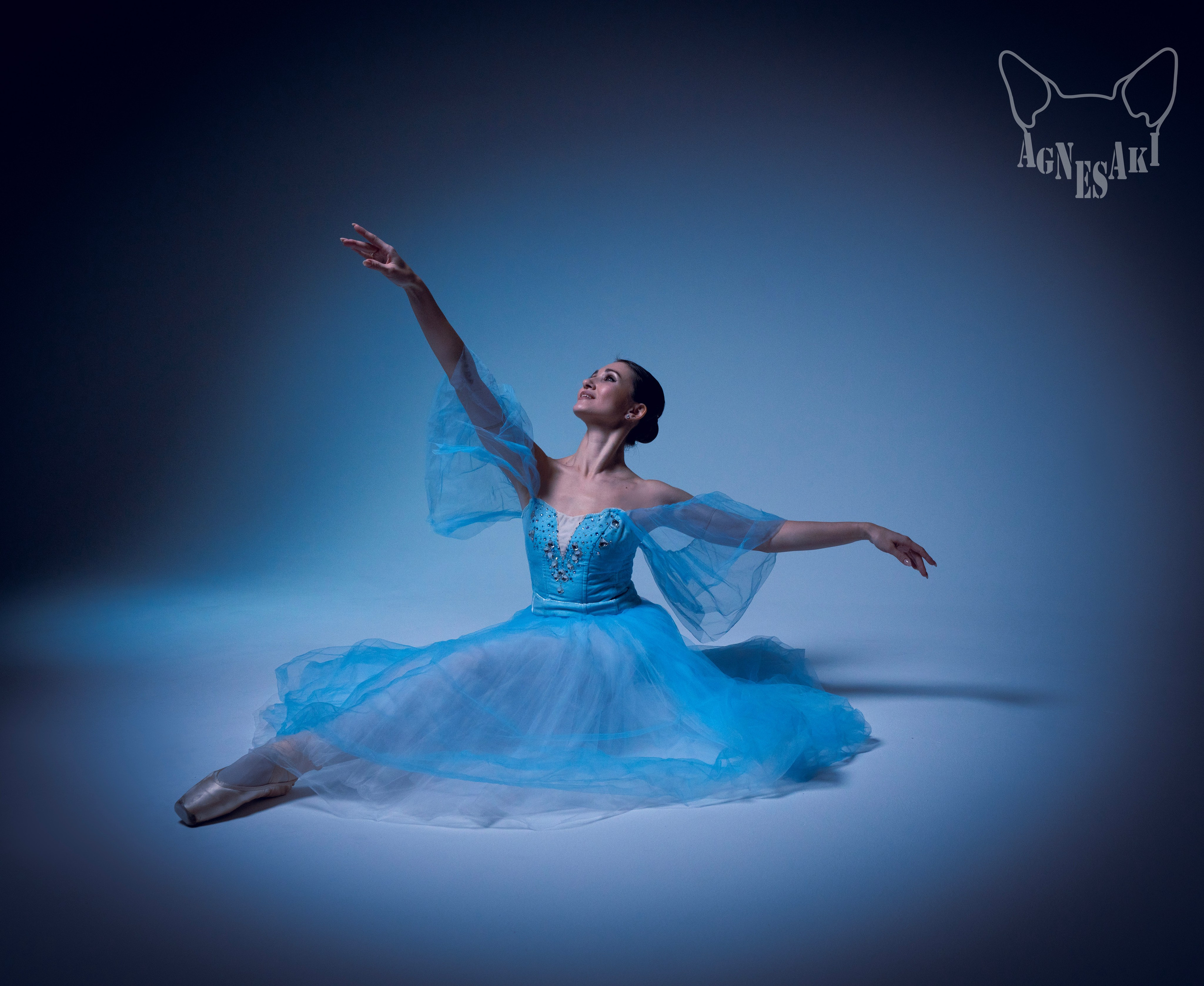 Cold. Agnes Aki  Твой НЮ фотограф в Москве