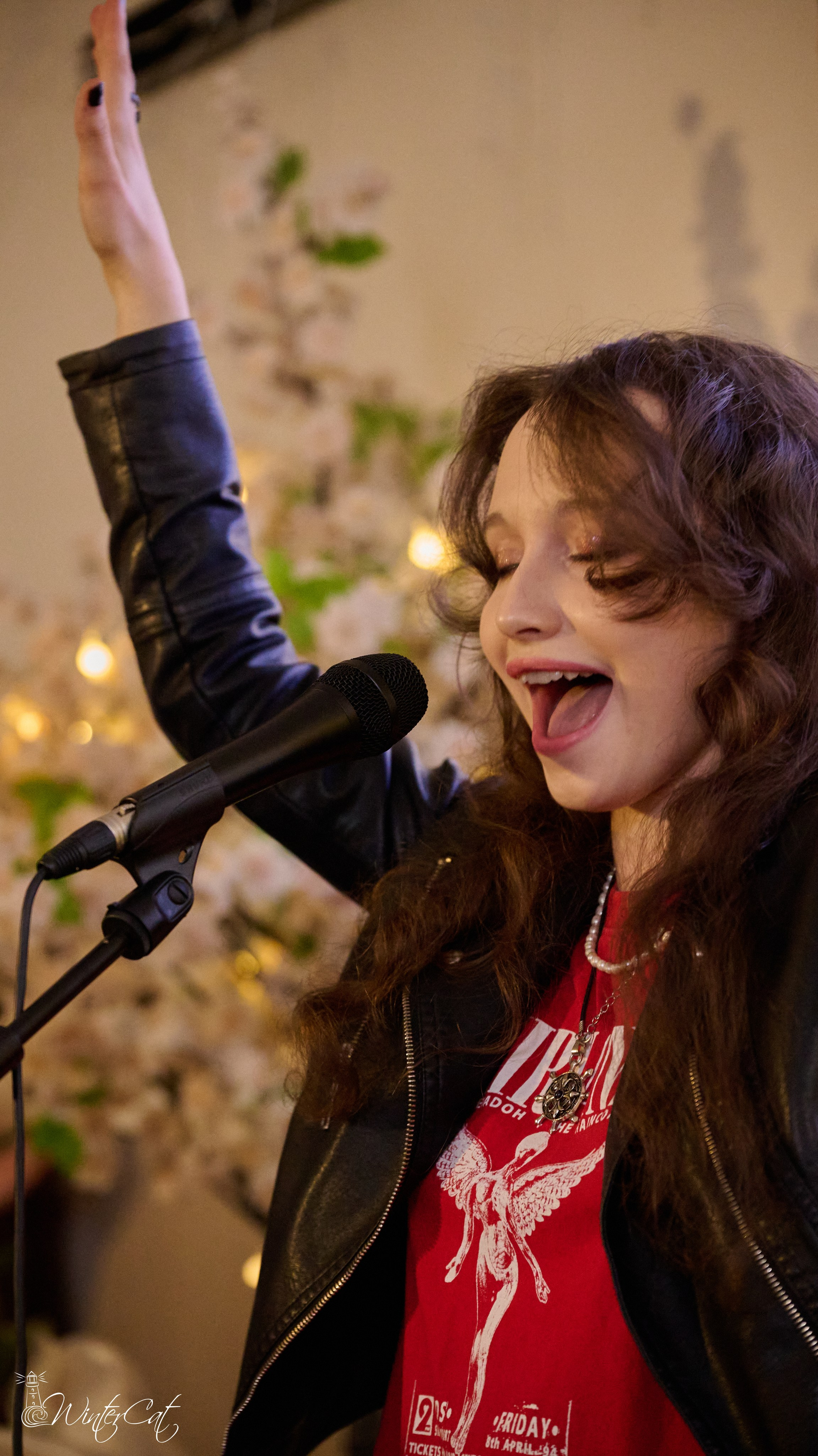 Тёплый Вечер (18.04.26 Чайка). Портретный и репортажный фотограф в Магадане Андрей Нефедов WinterCatPhoto