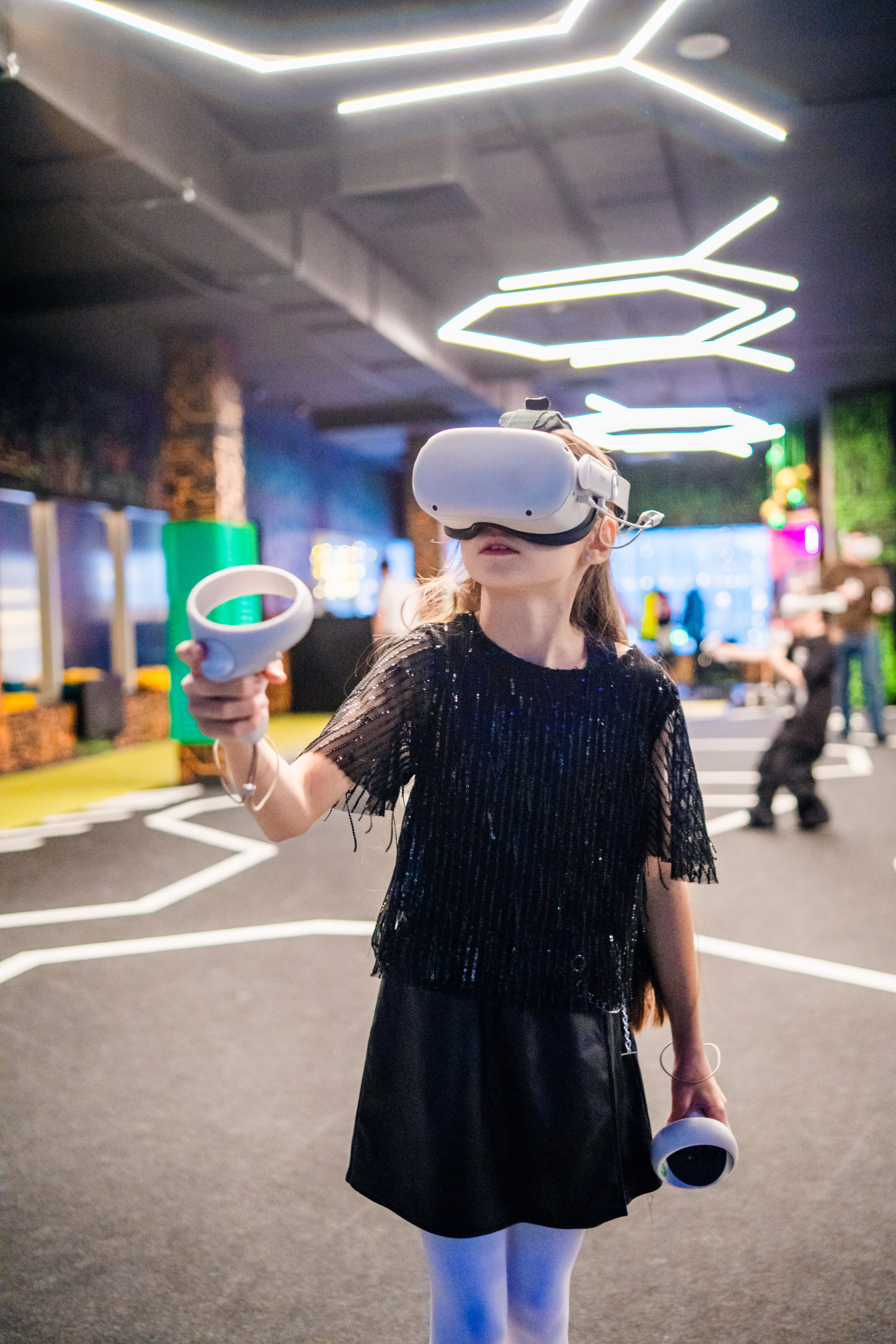 VR (November-December 2024). Felixtones