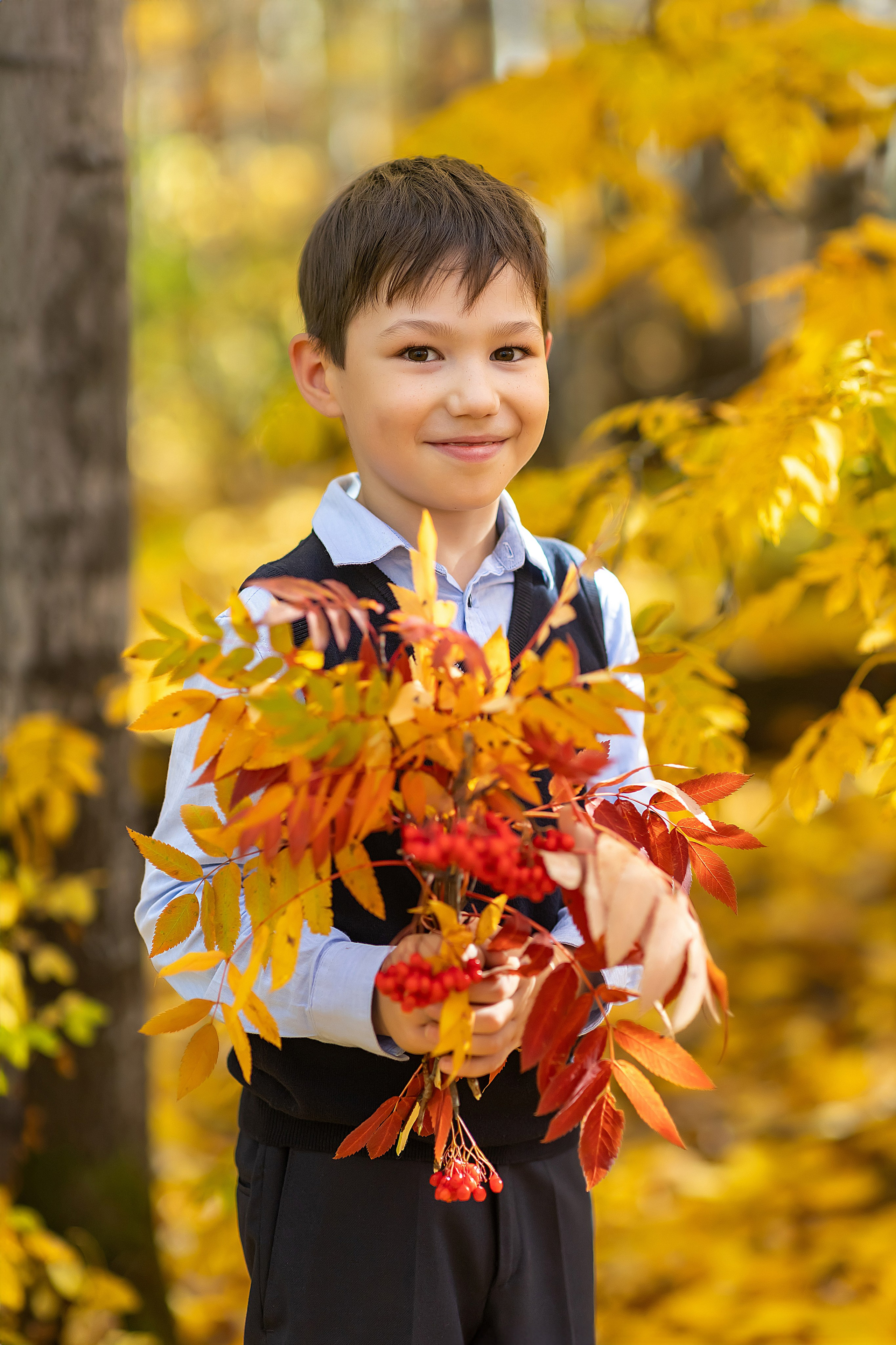 Примеры фото НАЧАЛЬНЫЕ КЛАССЫ. Фотограф Радужный ХМАО, Школьный фотограф, семейный фотограф, выпускной альбом
